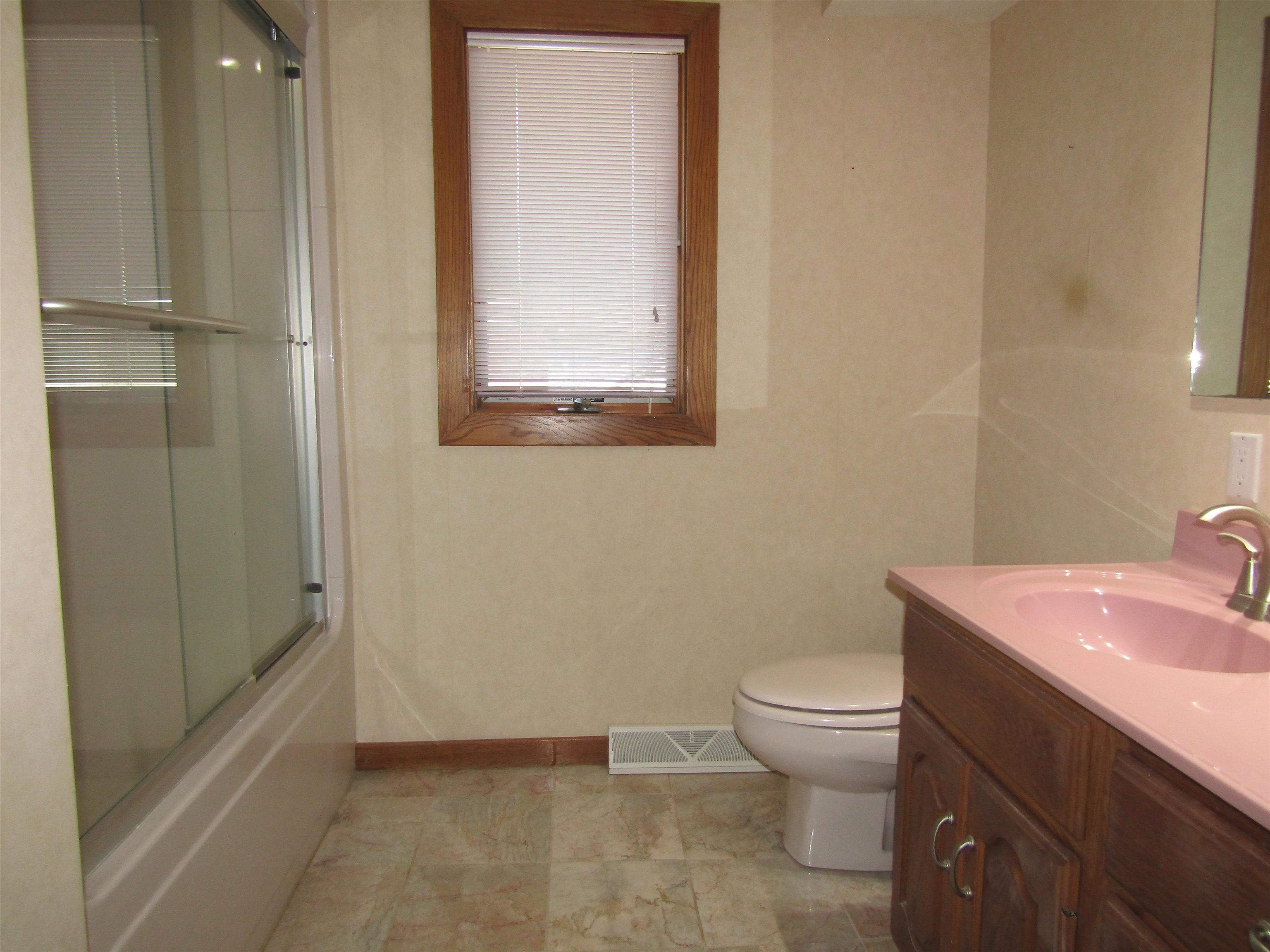 748 S 5th St Property Photo 29