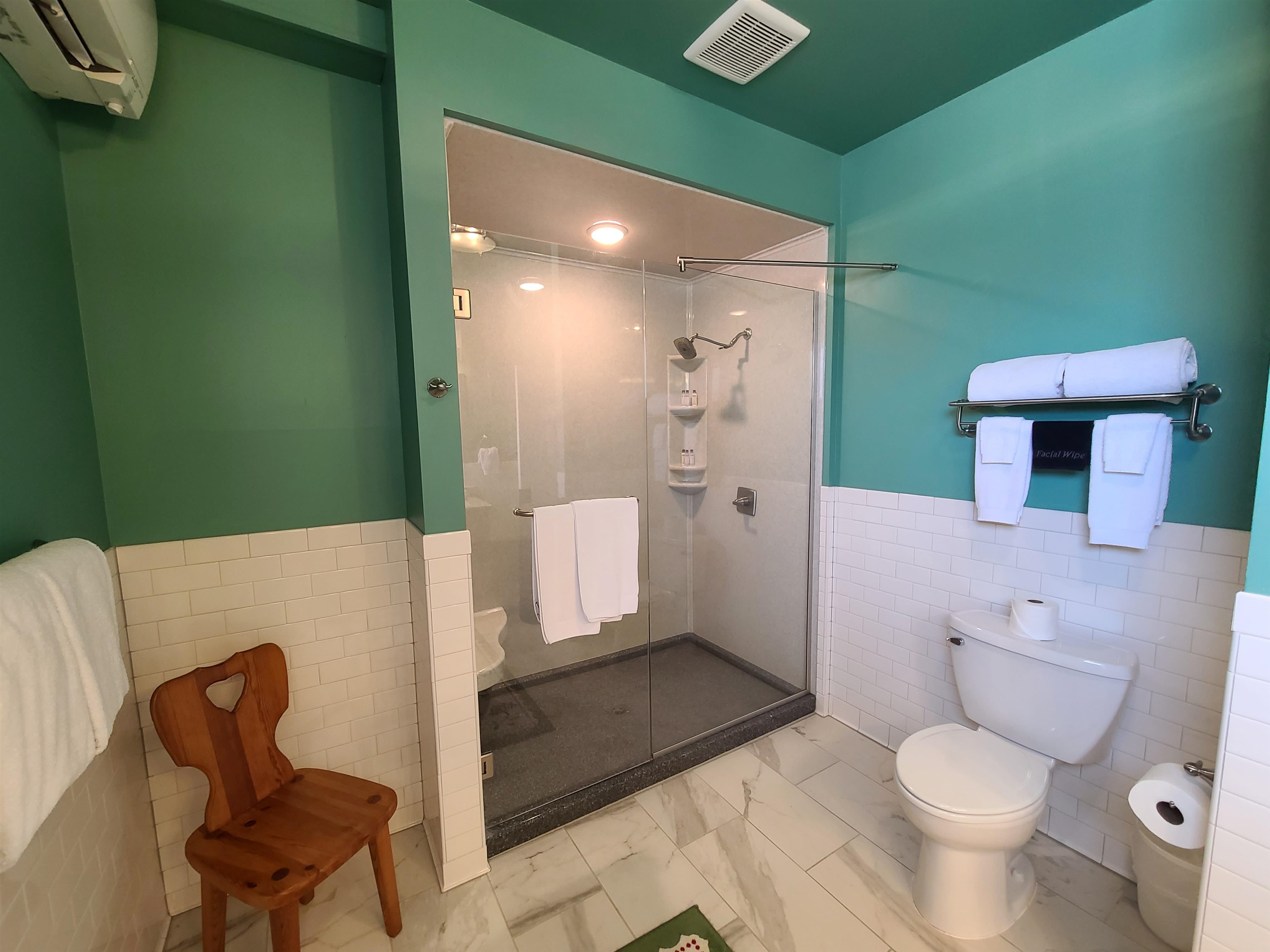 112 W Lincoln St Property Photo 10