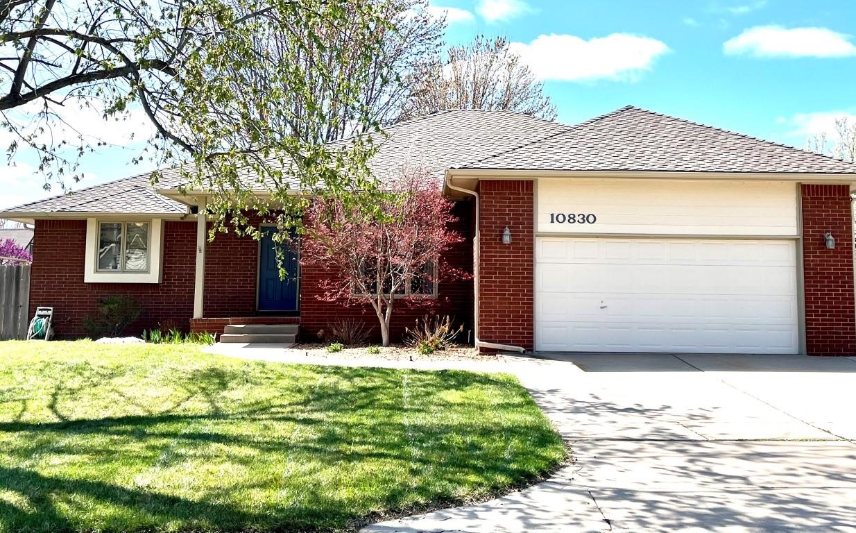 10830 W Meribeau Property Photo