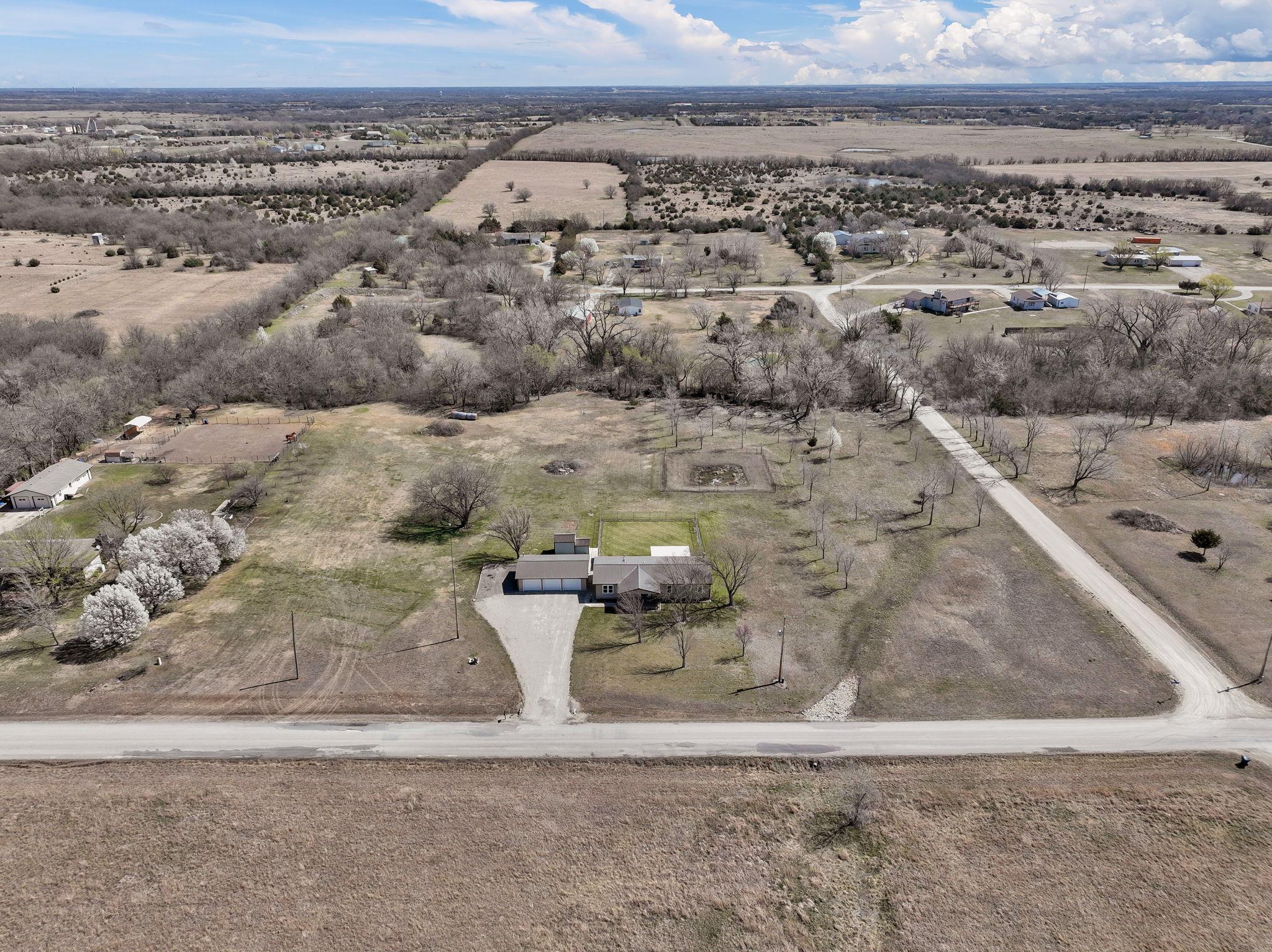 Robinson Real Estate Listings Main Image