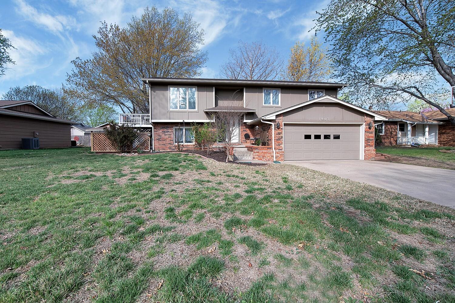 1903 N Turquoise St Property Photo