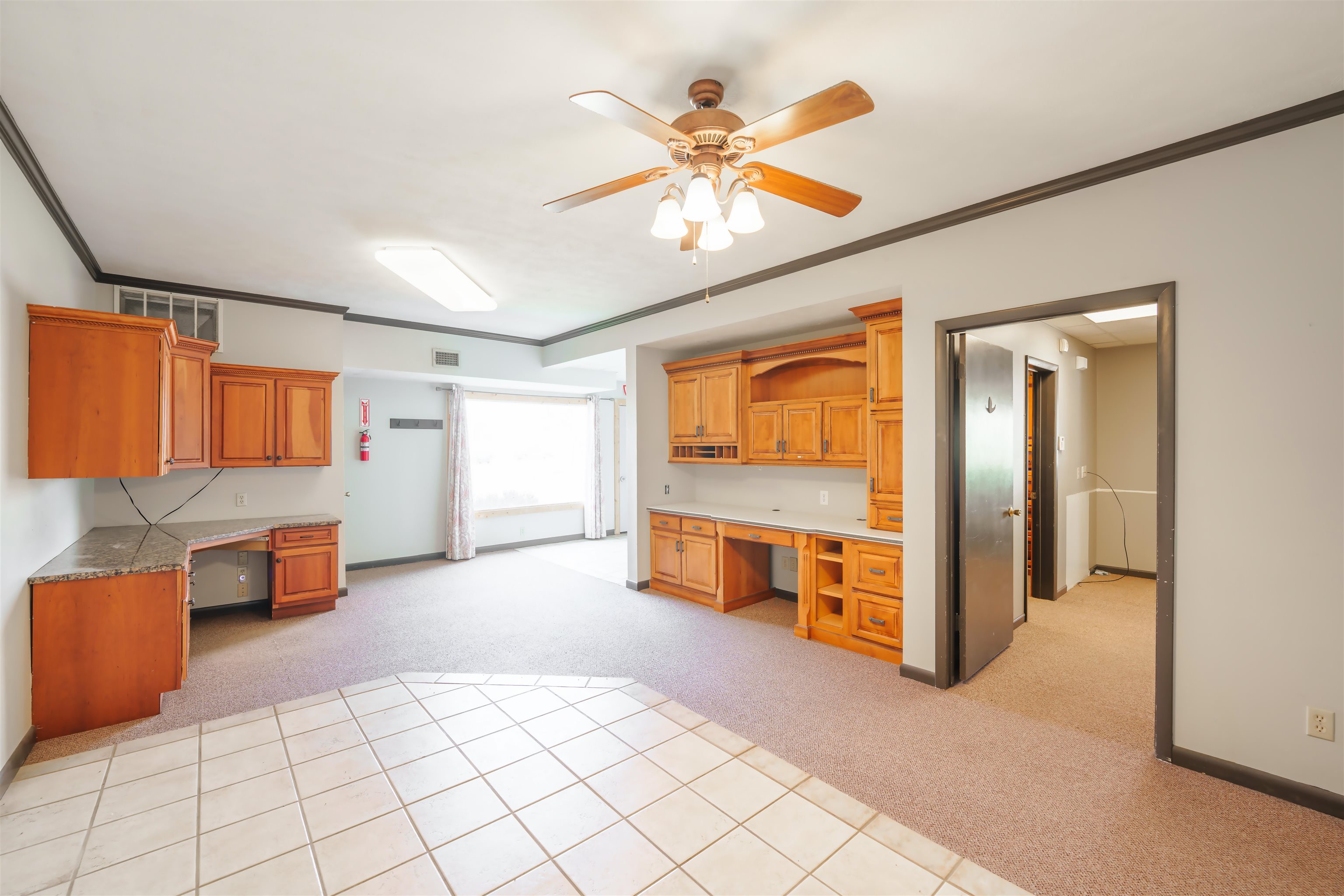 1005 W South St Property Photo 12