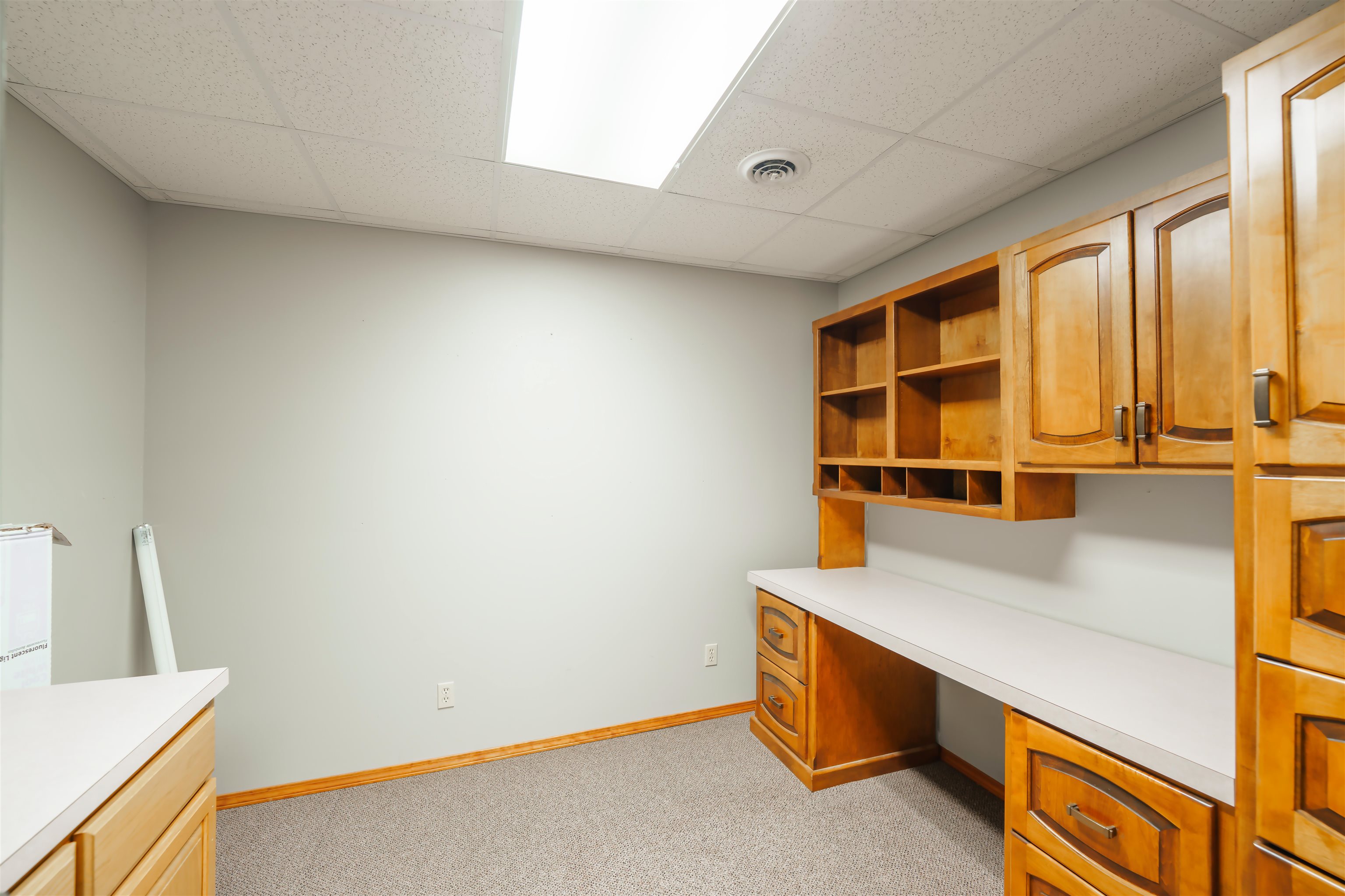 1005 W South St Property Photo 13