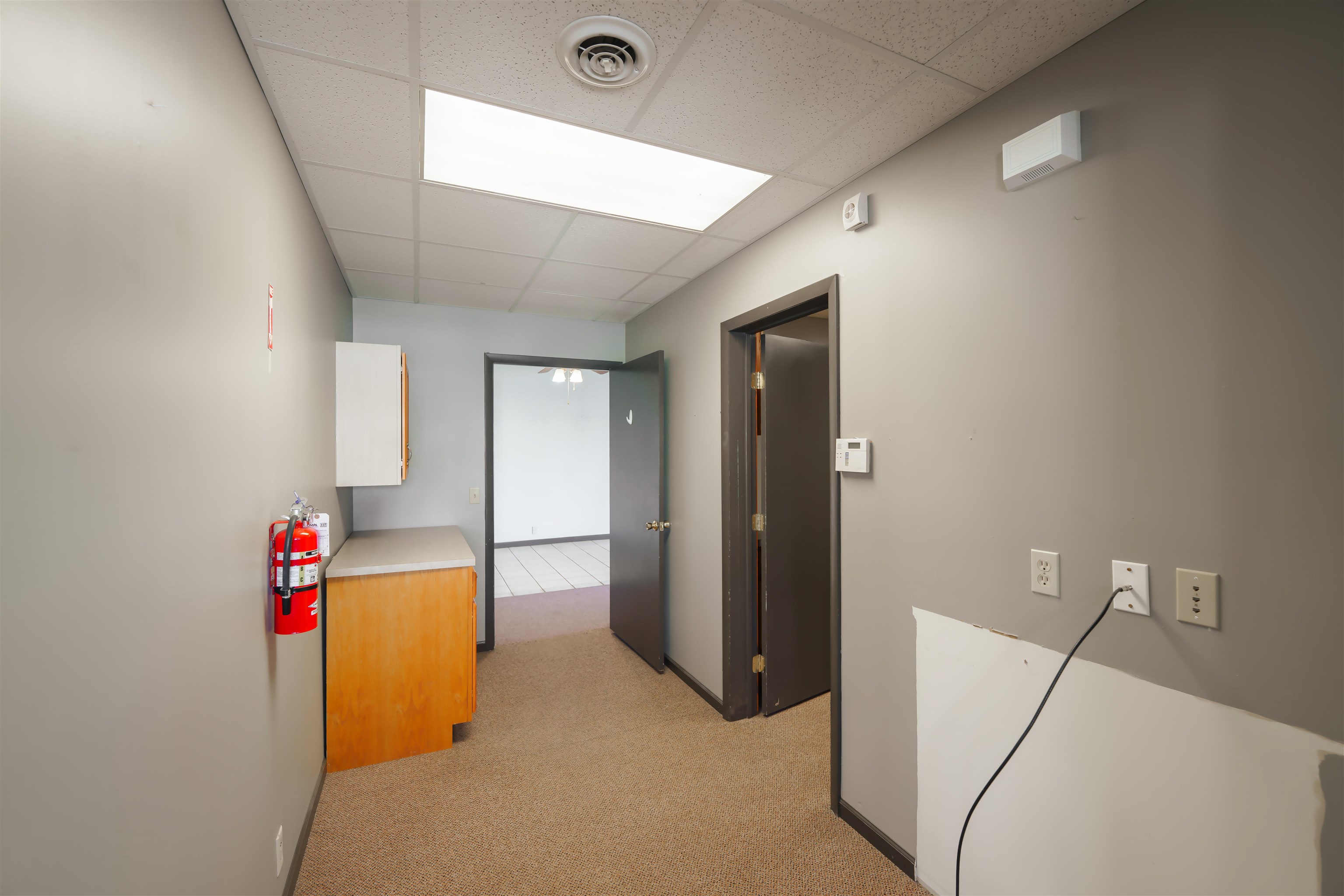 1005 W South St Property Photo 14