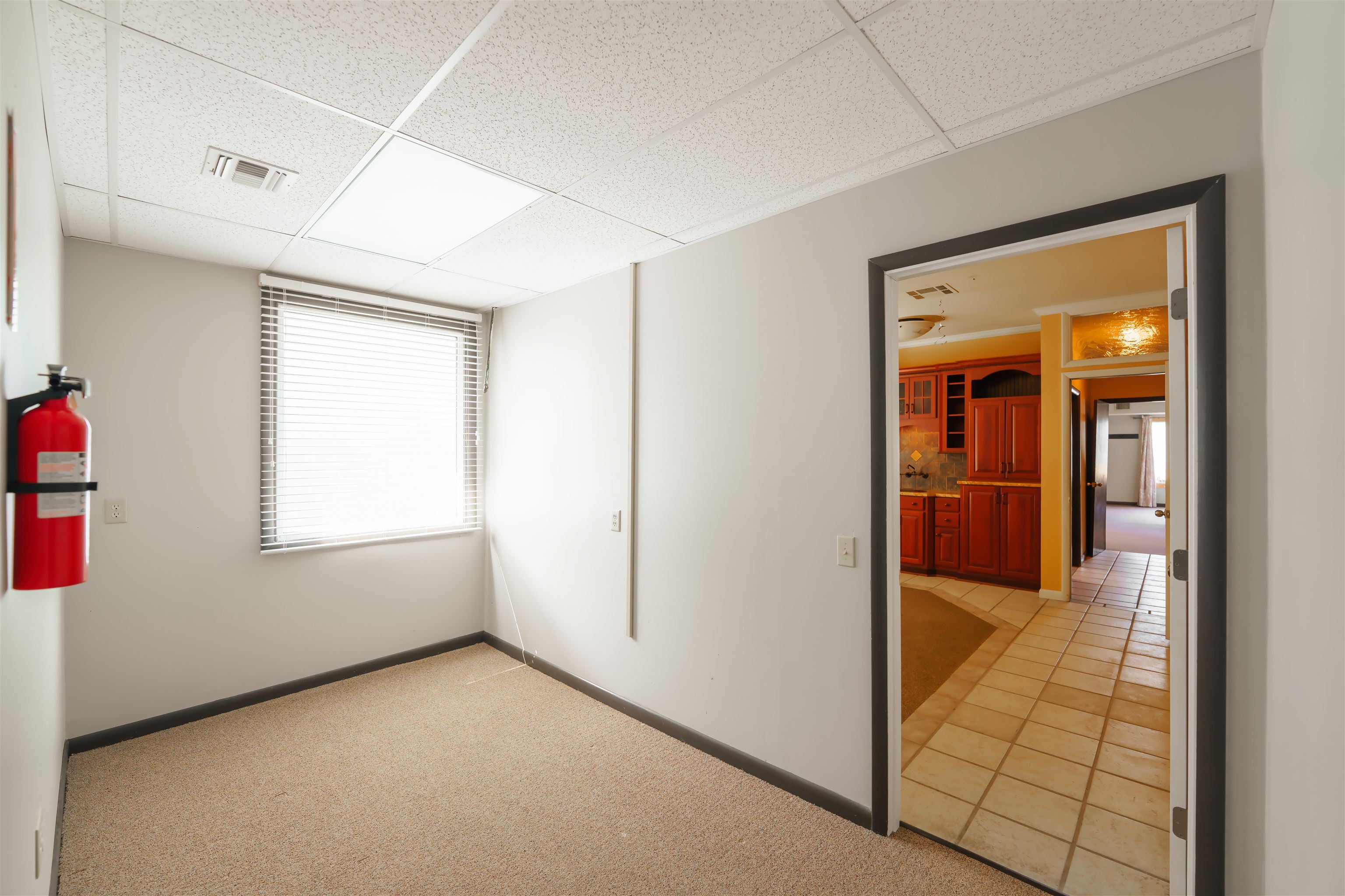 1005 W South St Property Photo 19