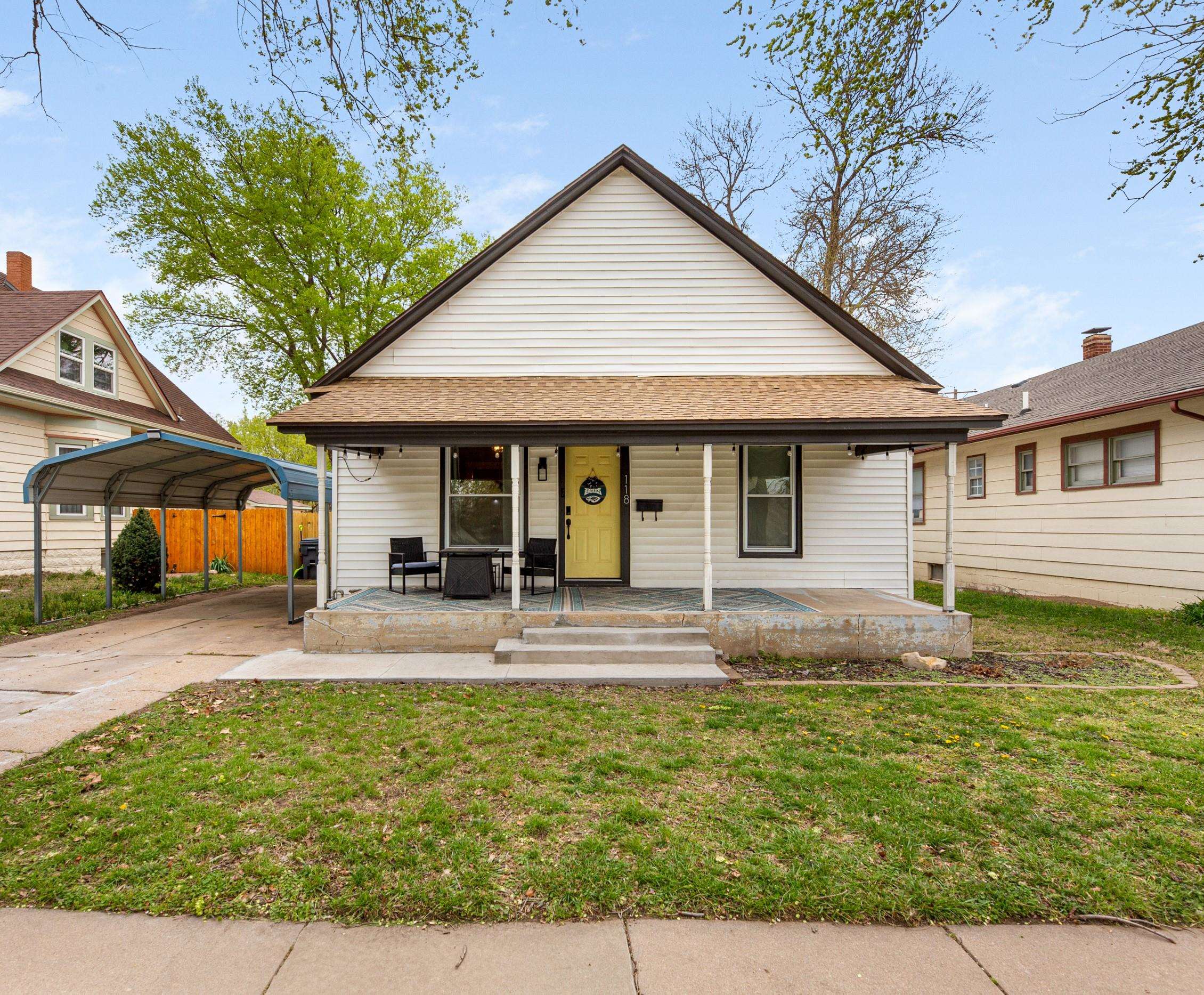 118 N Vine Ave Property Photo