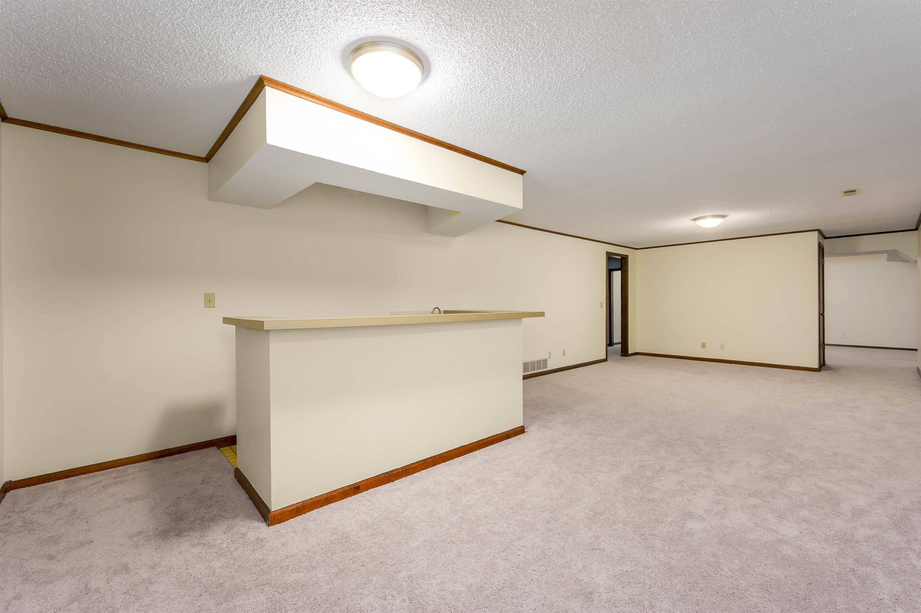 1504 N Amarado St Property Photo 21