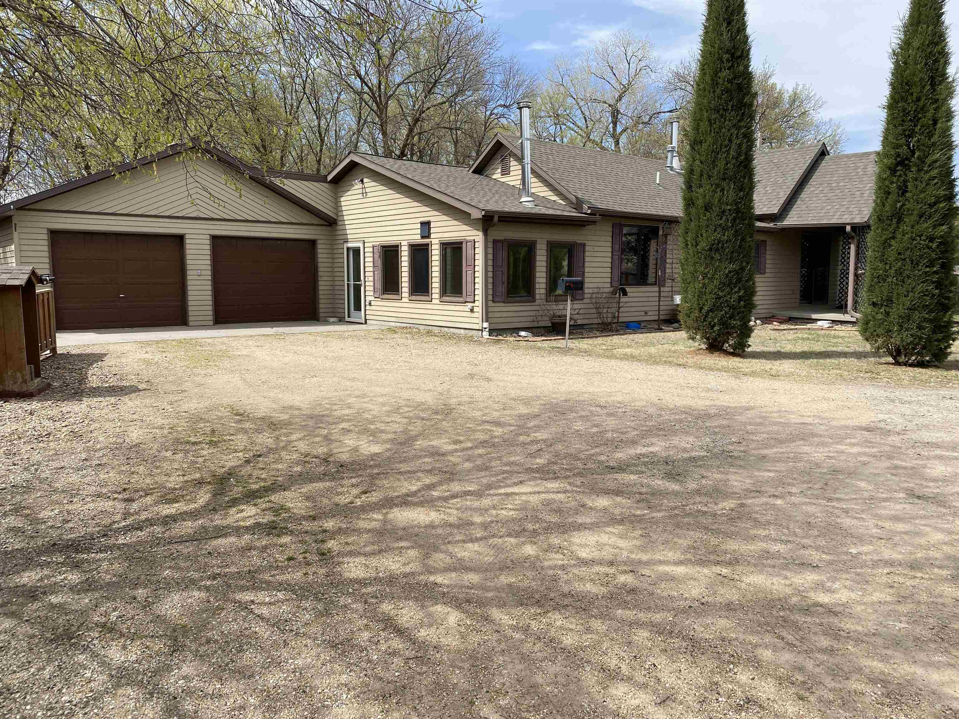 1424 Union Rd Property Photo