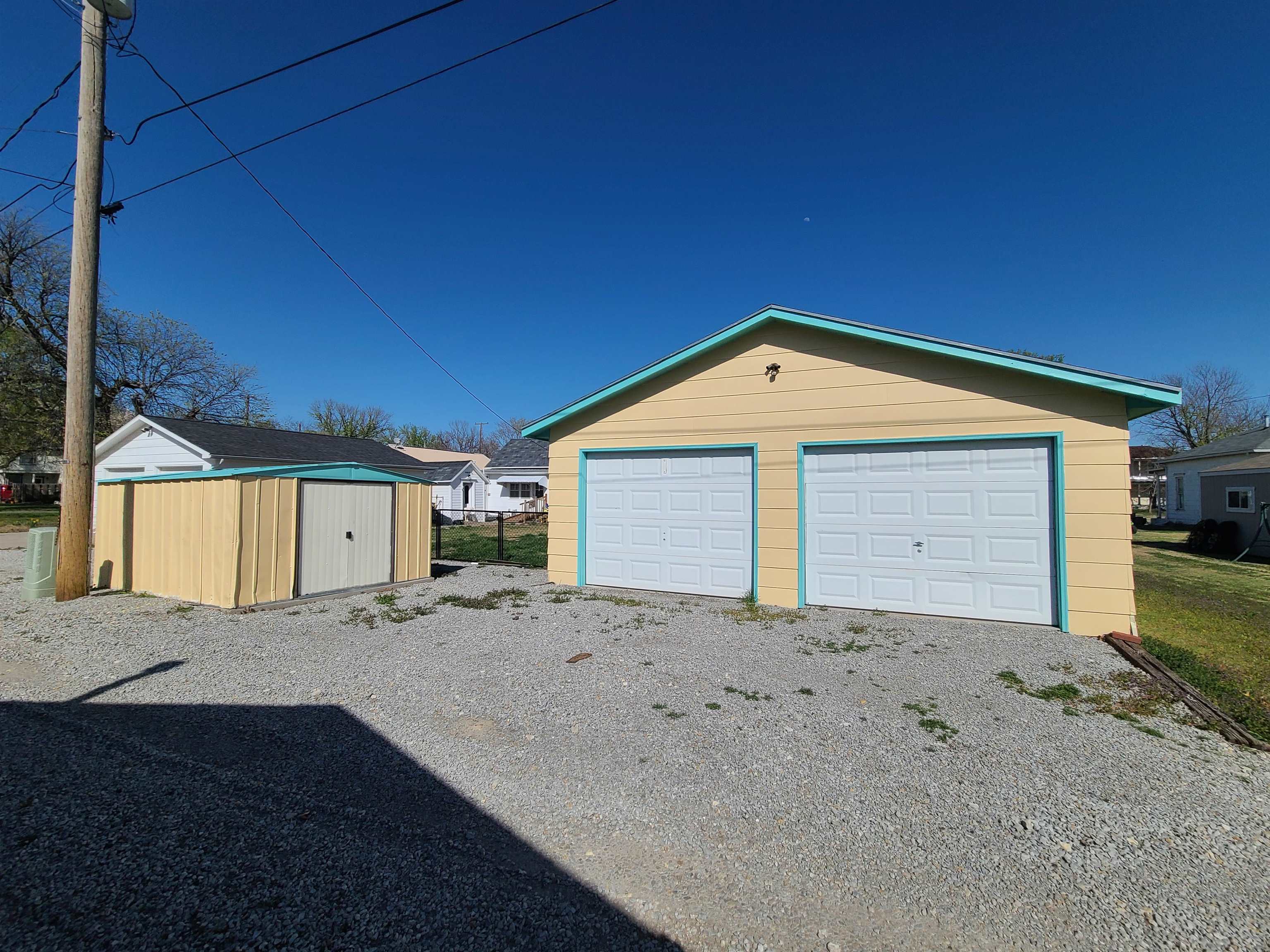 109 N Walton St Property Photo 18