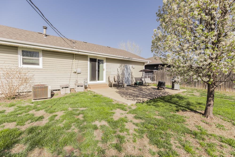2219 Shalimar Dr Property Photo 16