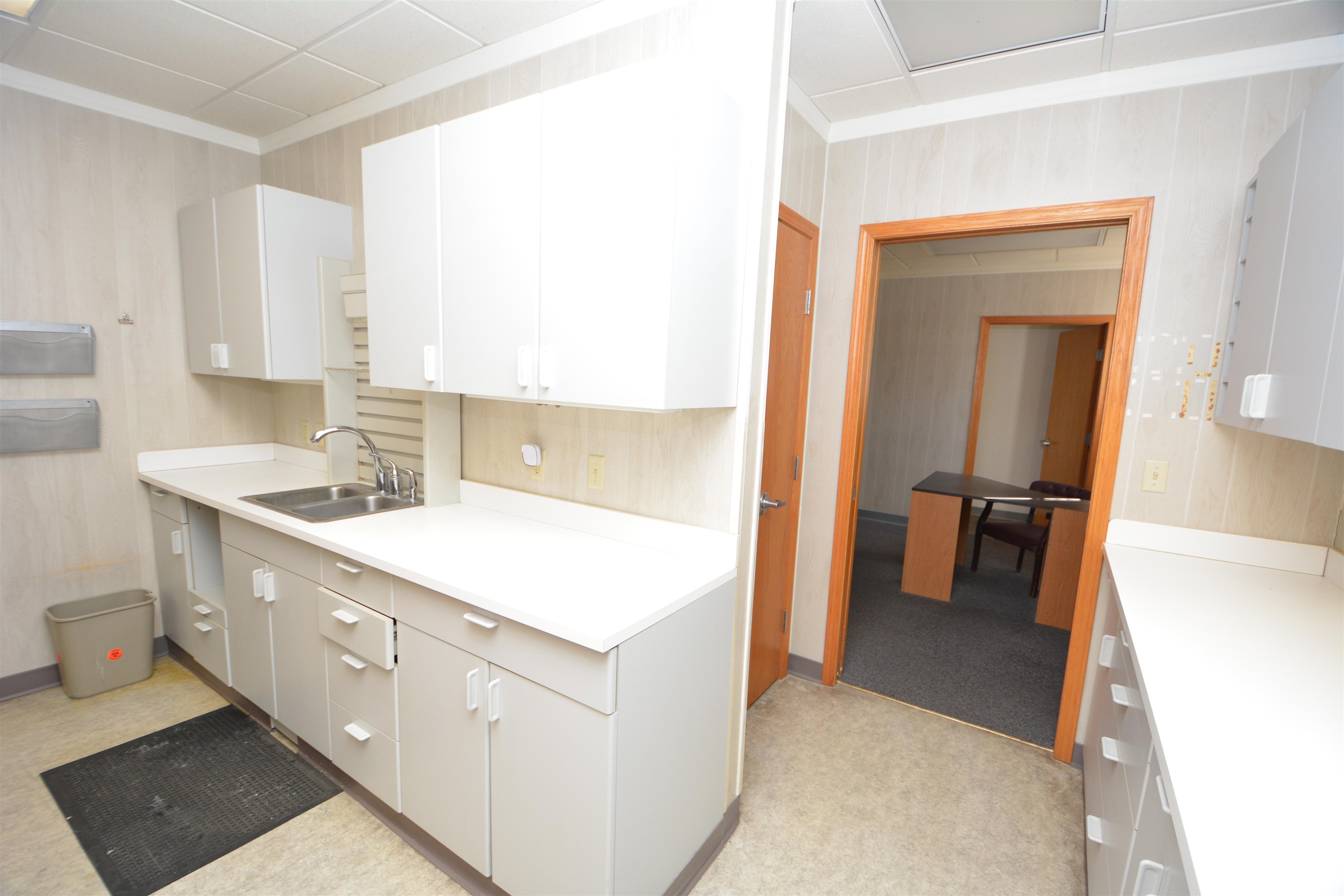 6135 E Harry St Property Photo 8