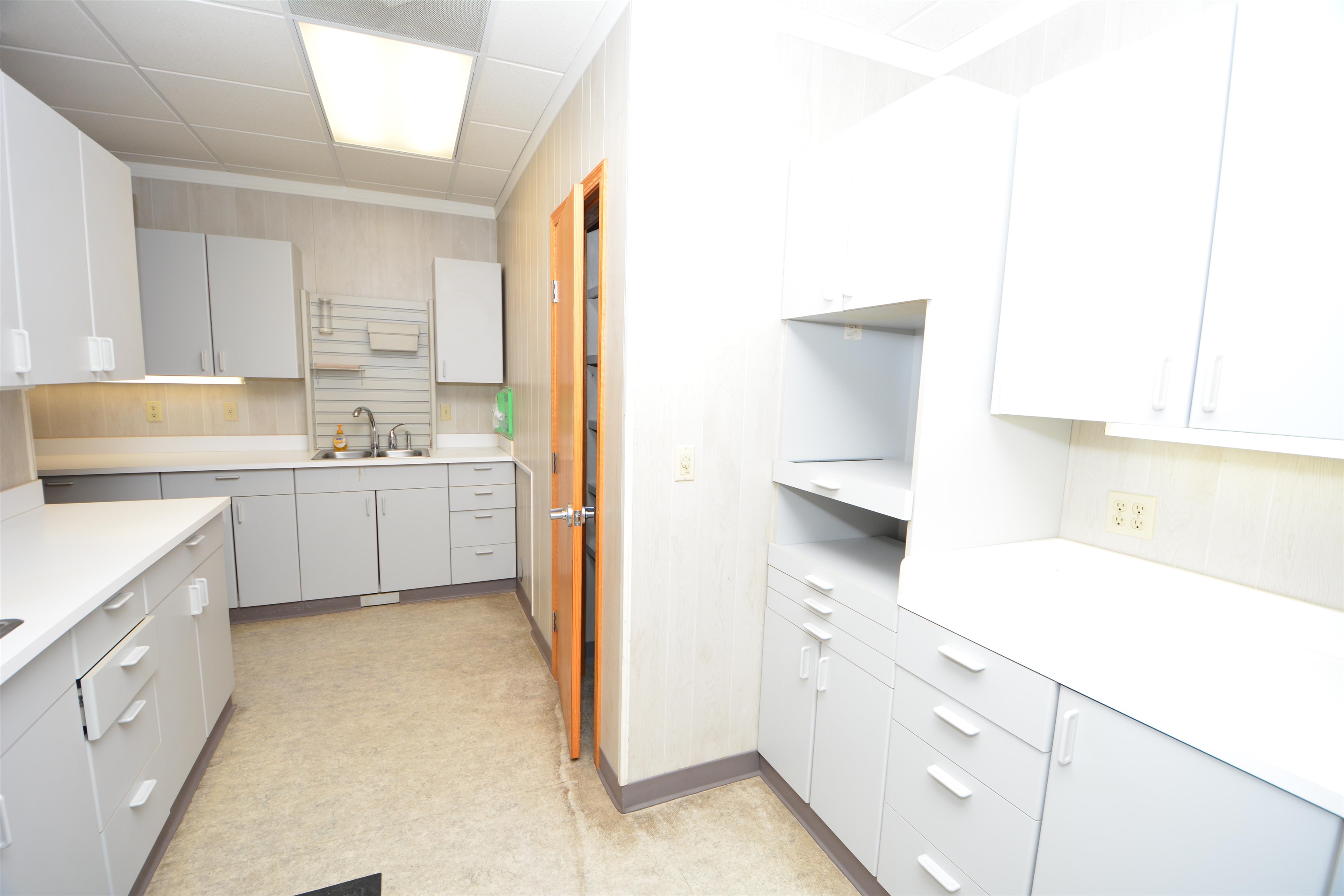 6135 E Harry St Property Photo 10