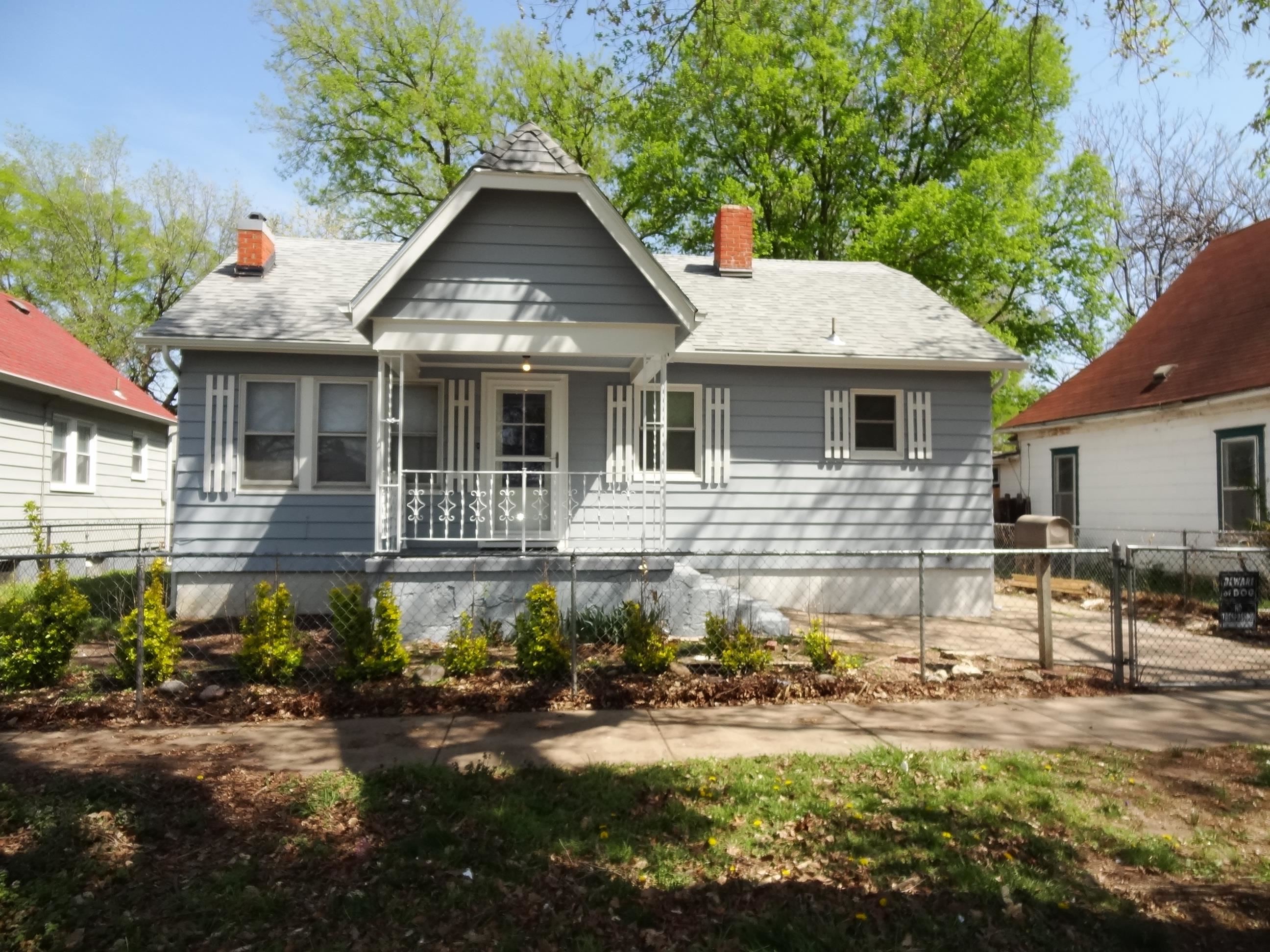 1106 S Ida Property Photo