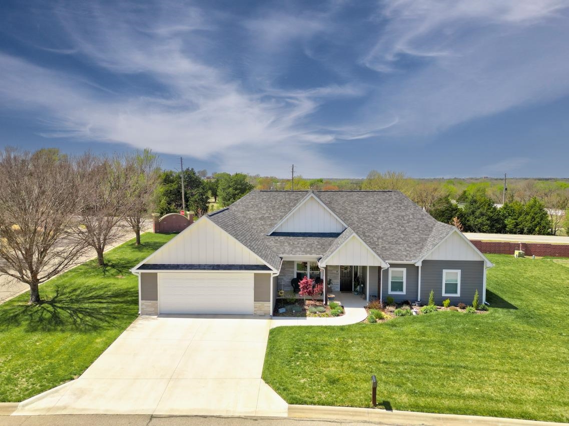 C 4 Real Estate Listings Main Image