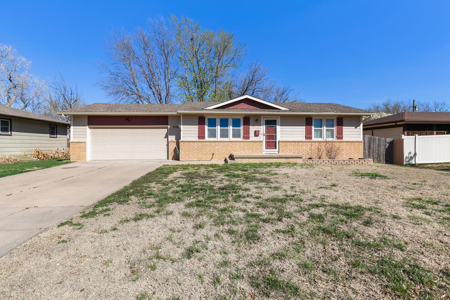 2938 S Chase Property Photo