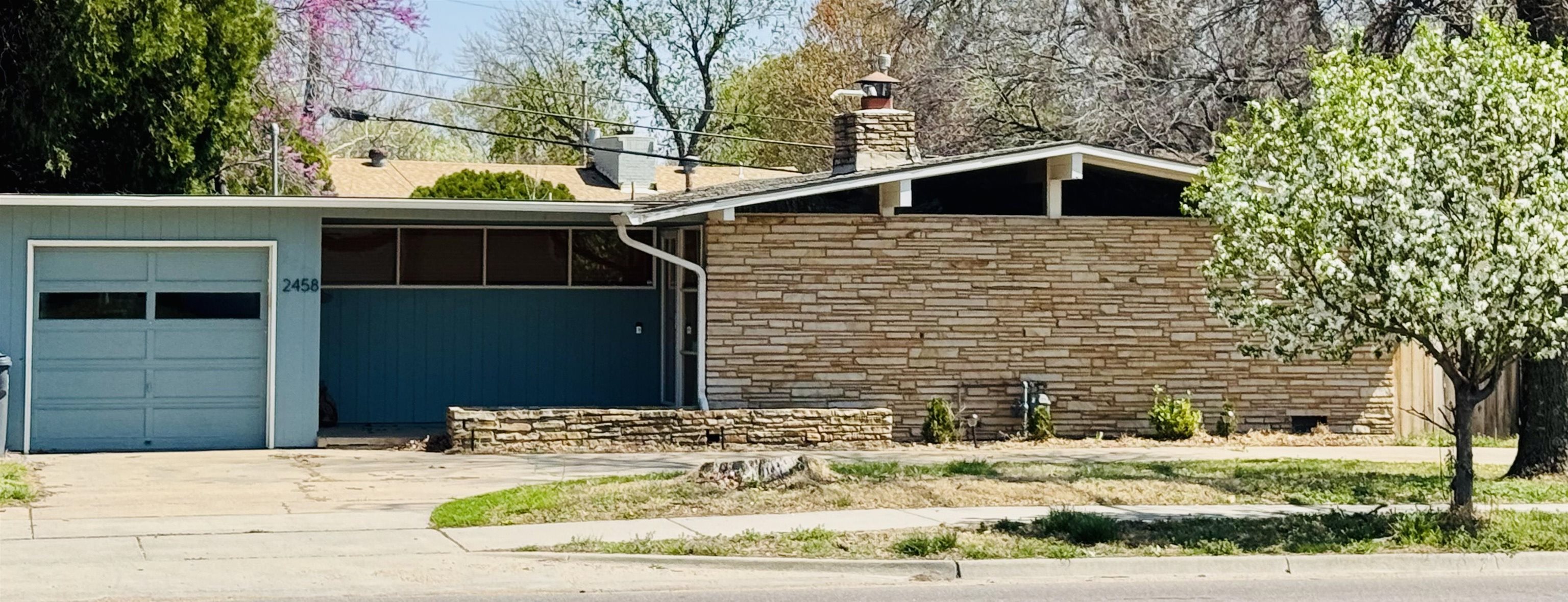 2458 N Amidon Property Photo