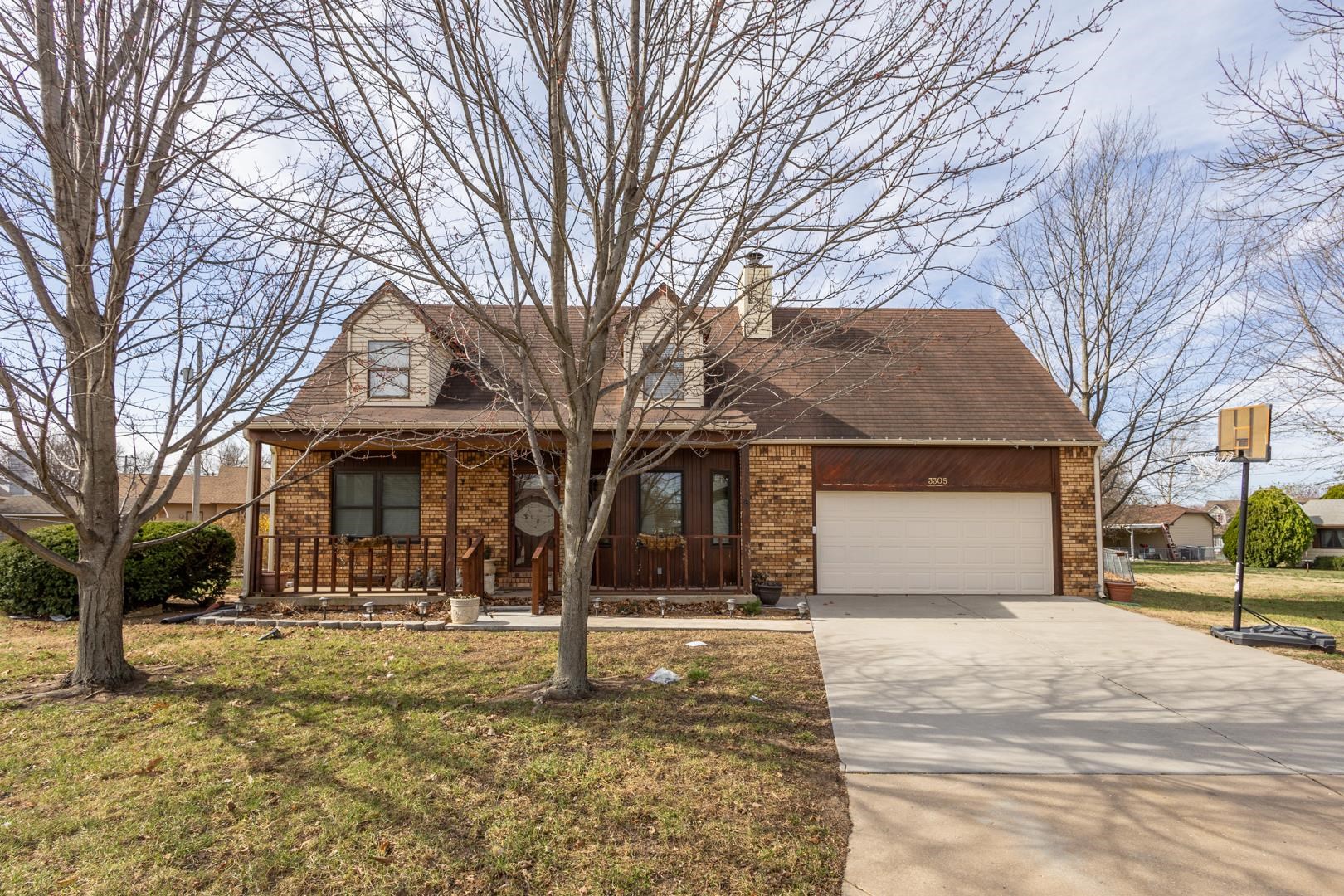 3305 Colonial Ct. Property Photo