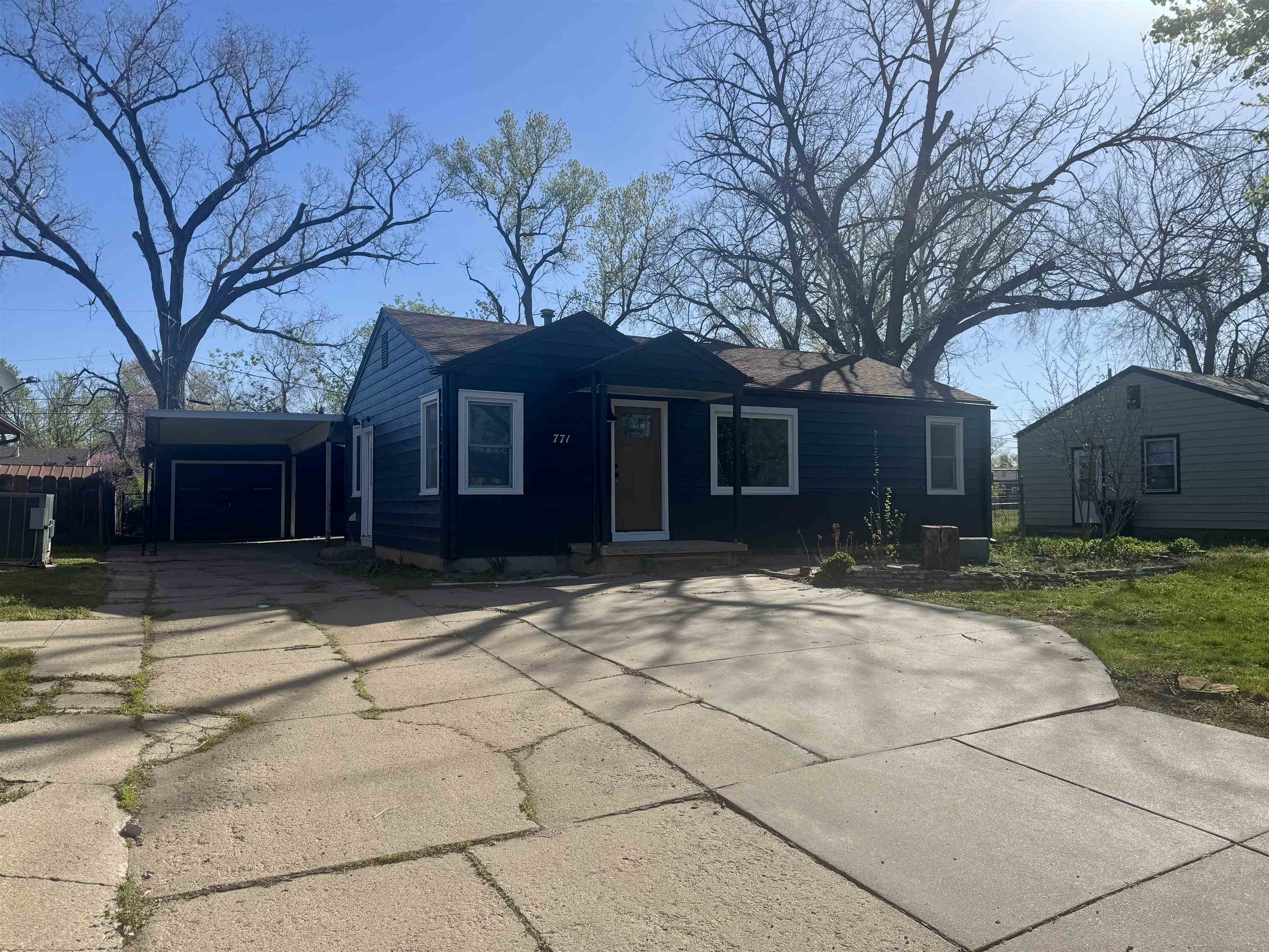 771 Choctaw Ave Property Photo