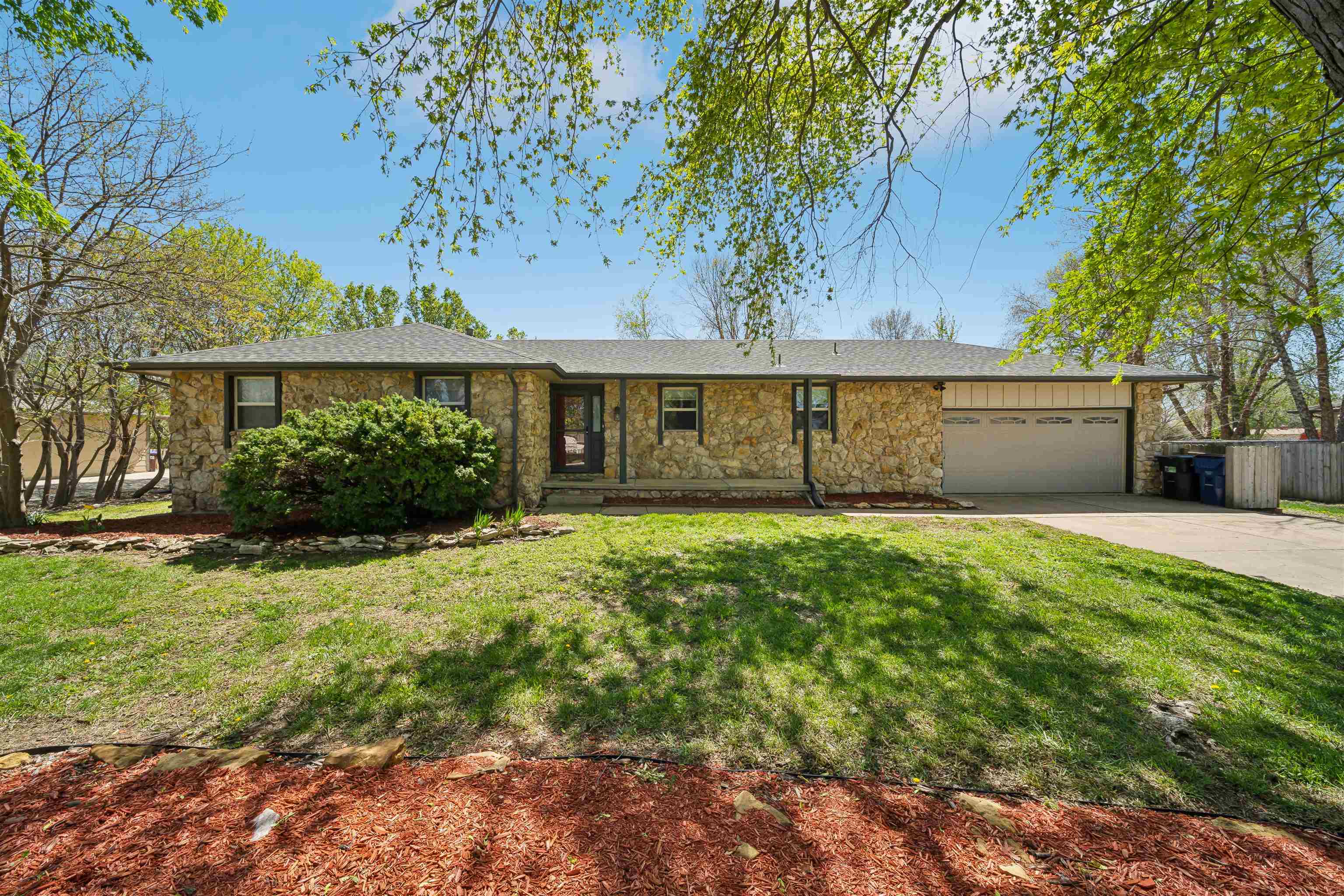 2009 W Ventoso Rd Property Photo