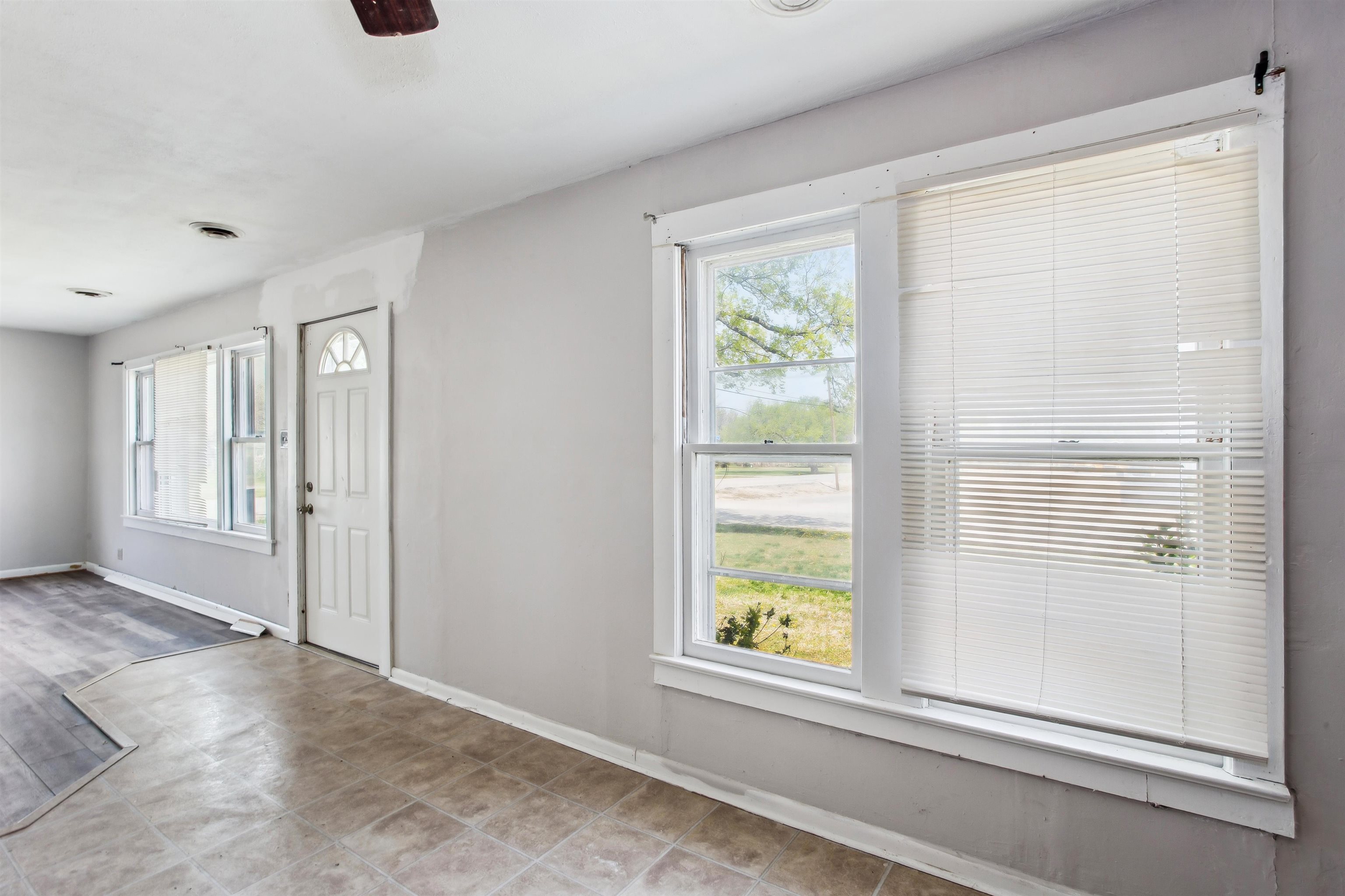 815 N Stadium Property Photo 11