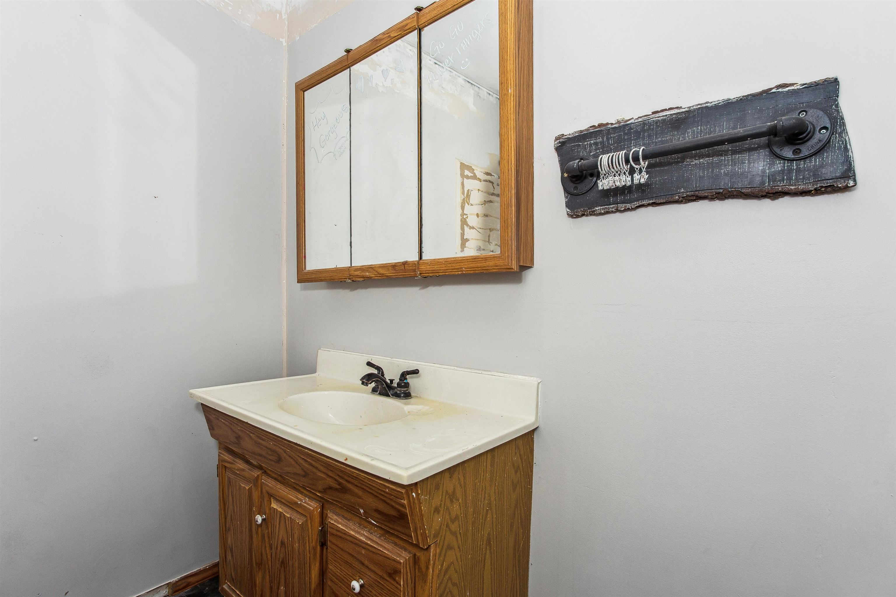 815 N Stadium Property Photo 21