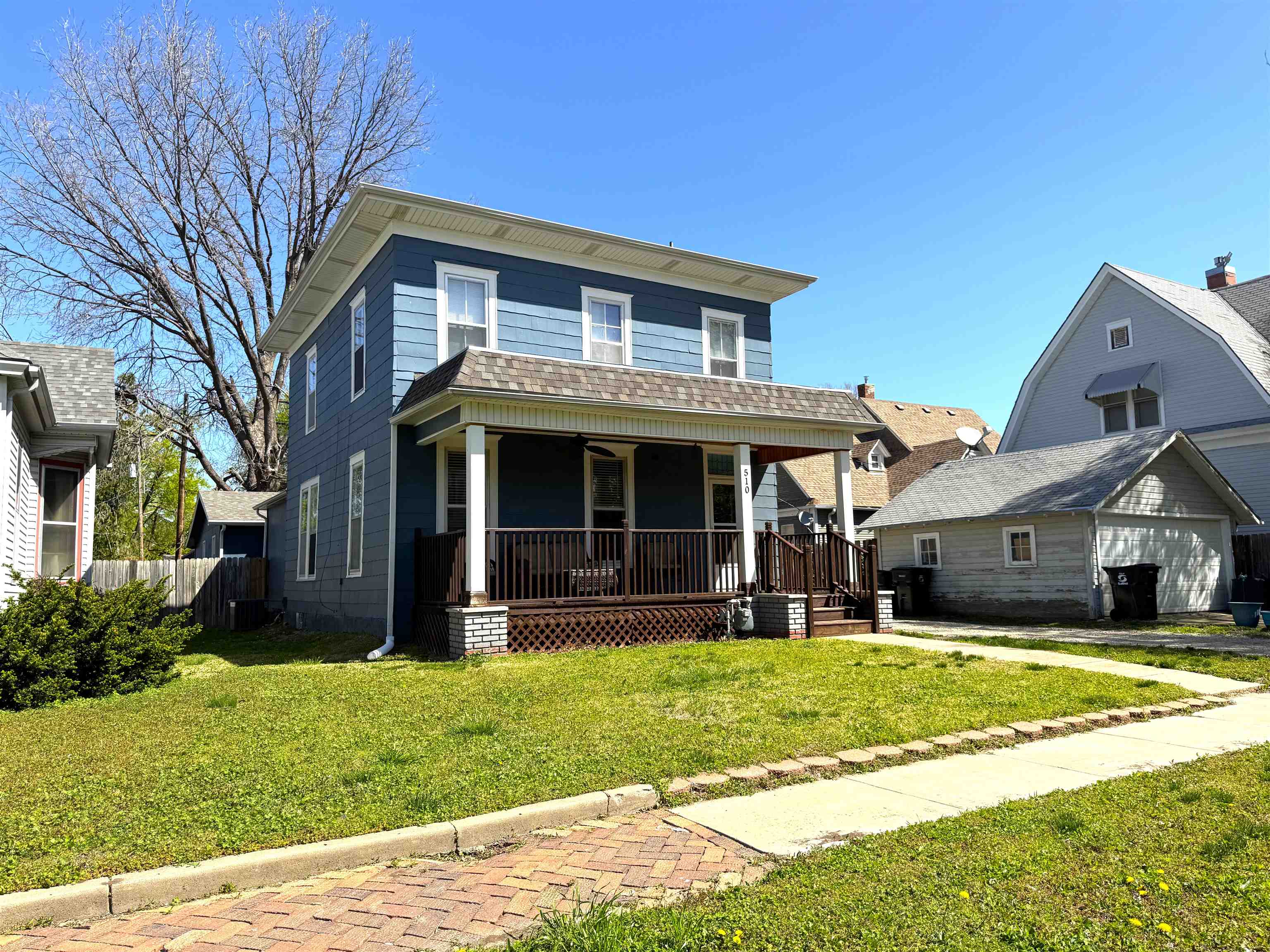 510 State St Property Photo 2