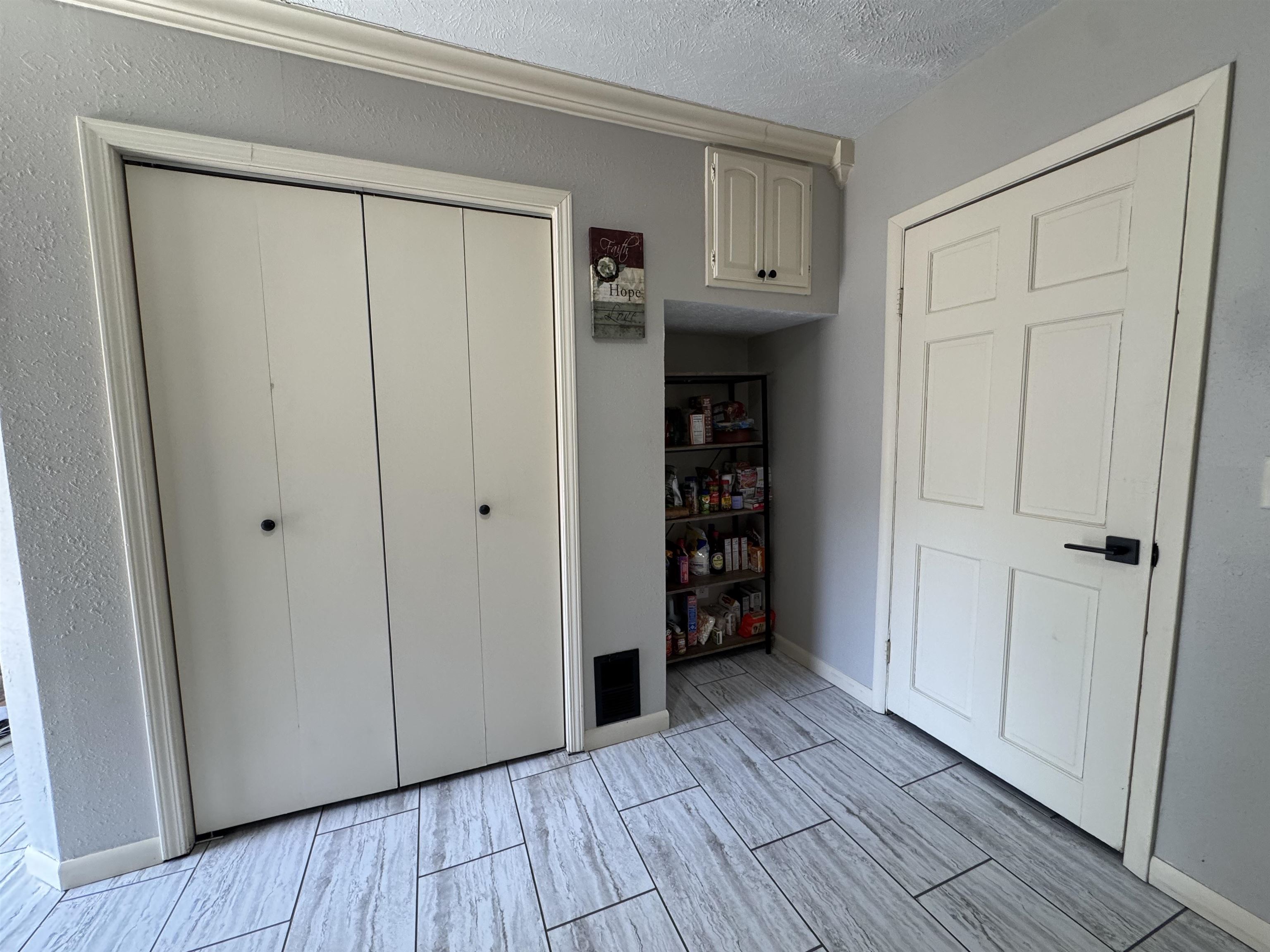 510 State St Property Photo 15