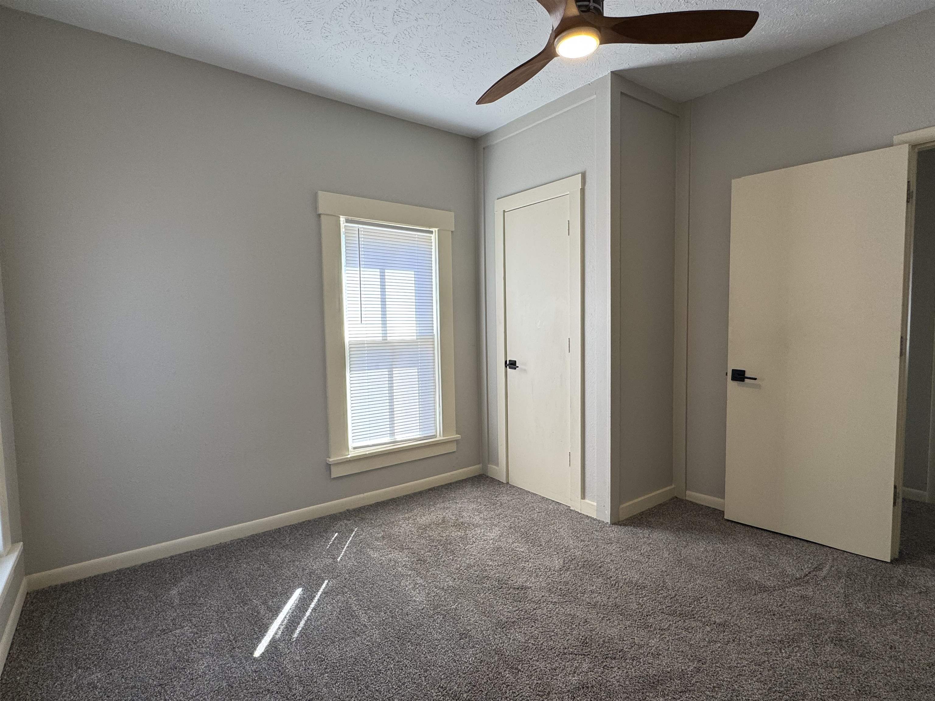 510 State St Property Photo 24