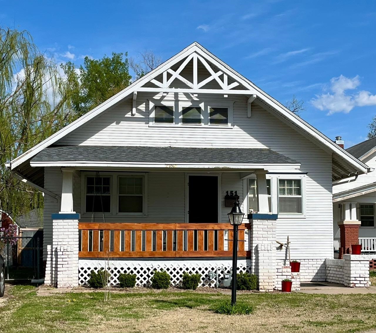 151 S Front St Property Photo