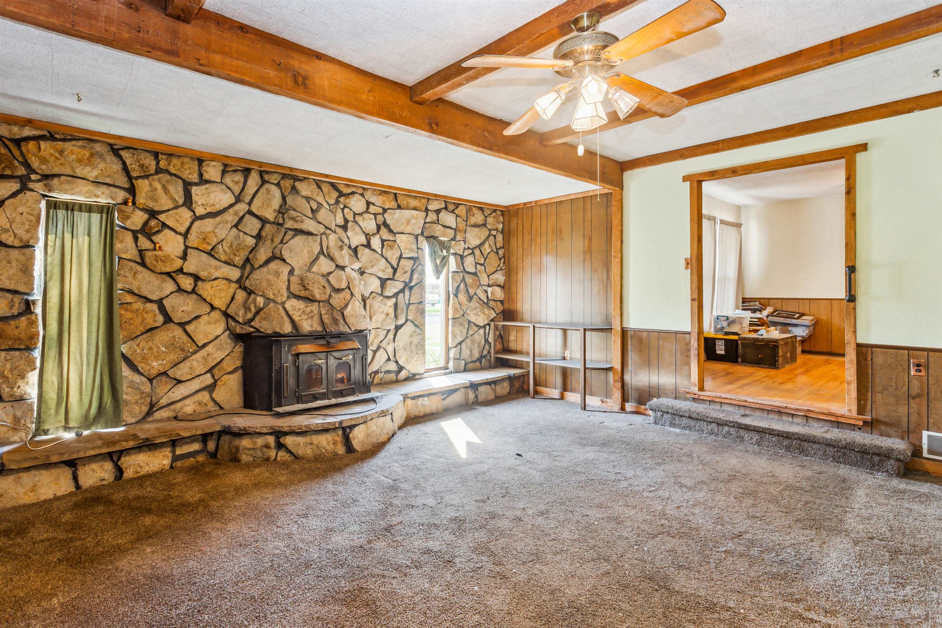 2643 N Meridan Property Photo 11