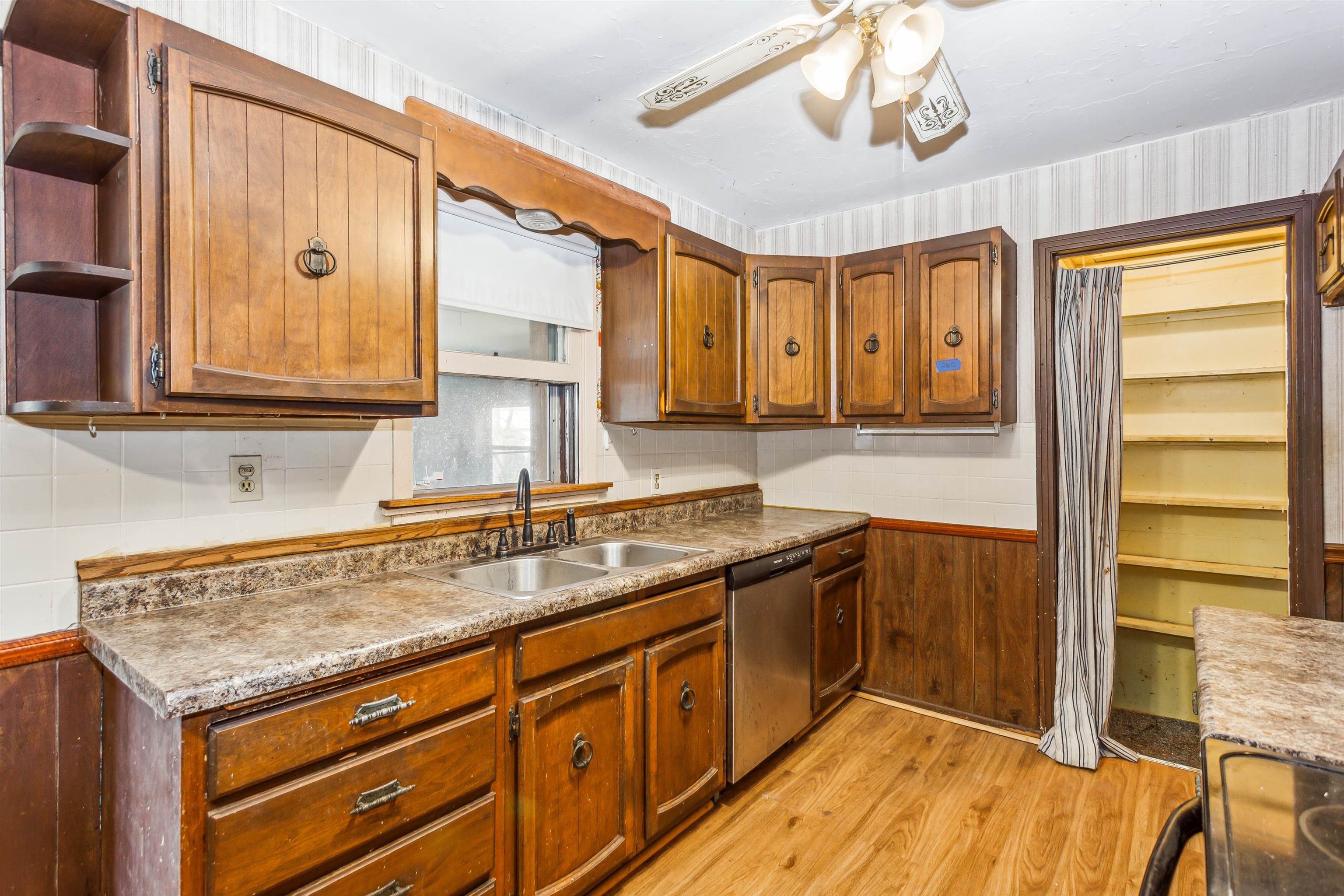 2643 N Meridan Property Photo 18