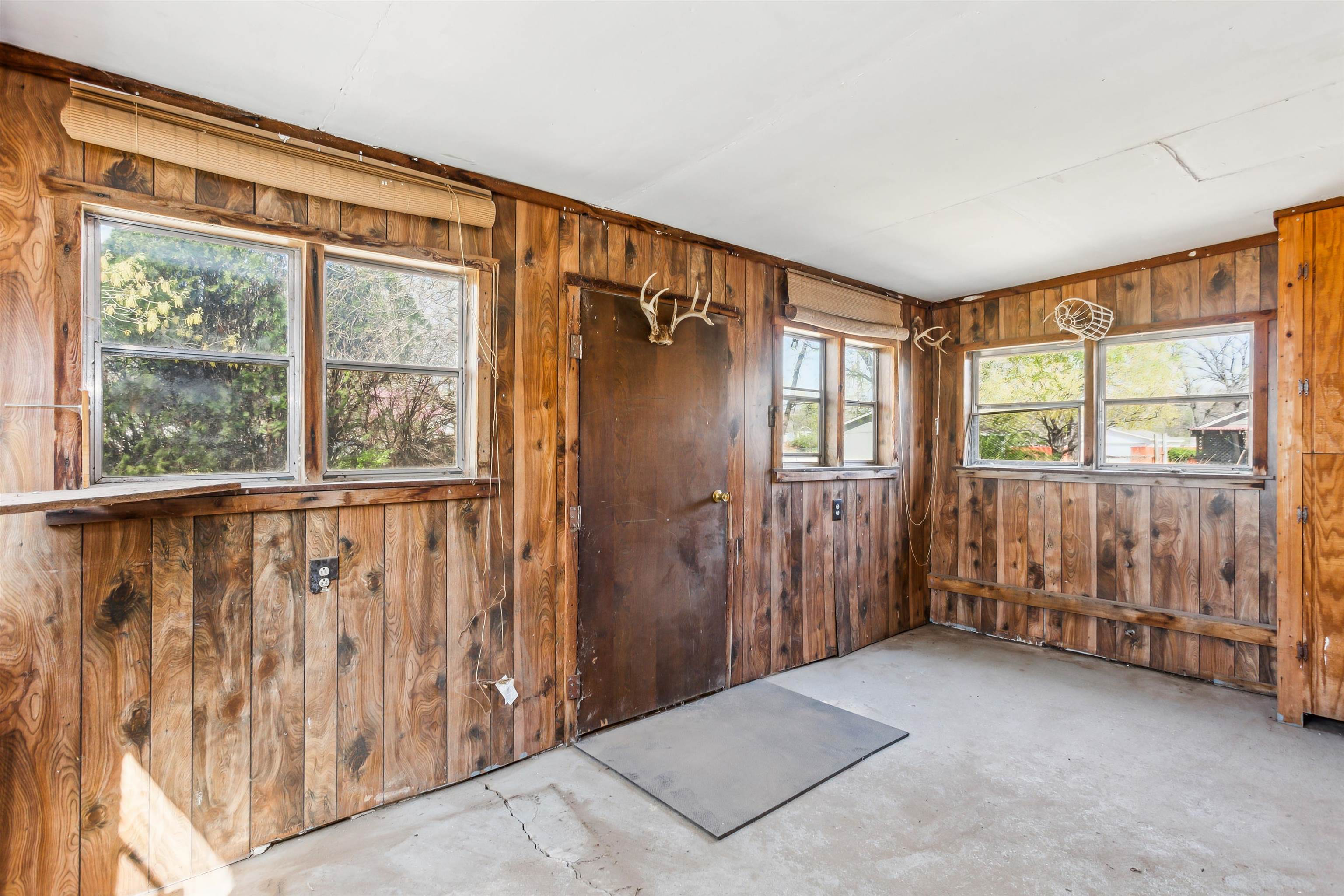 2643 N Meridan Property Photo 21