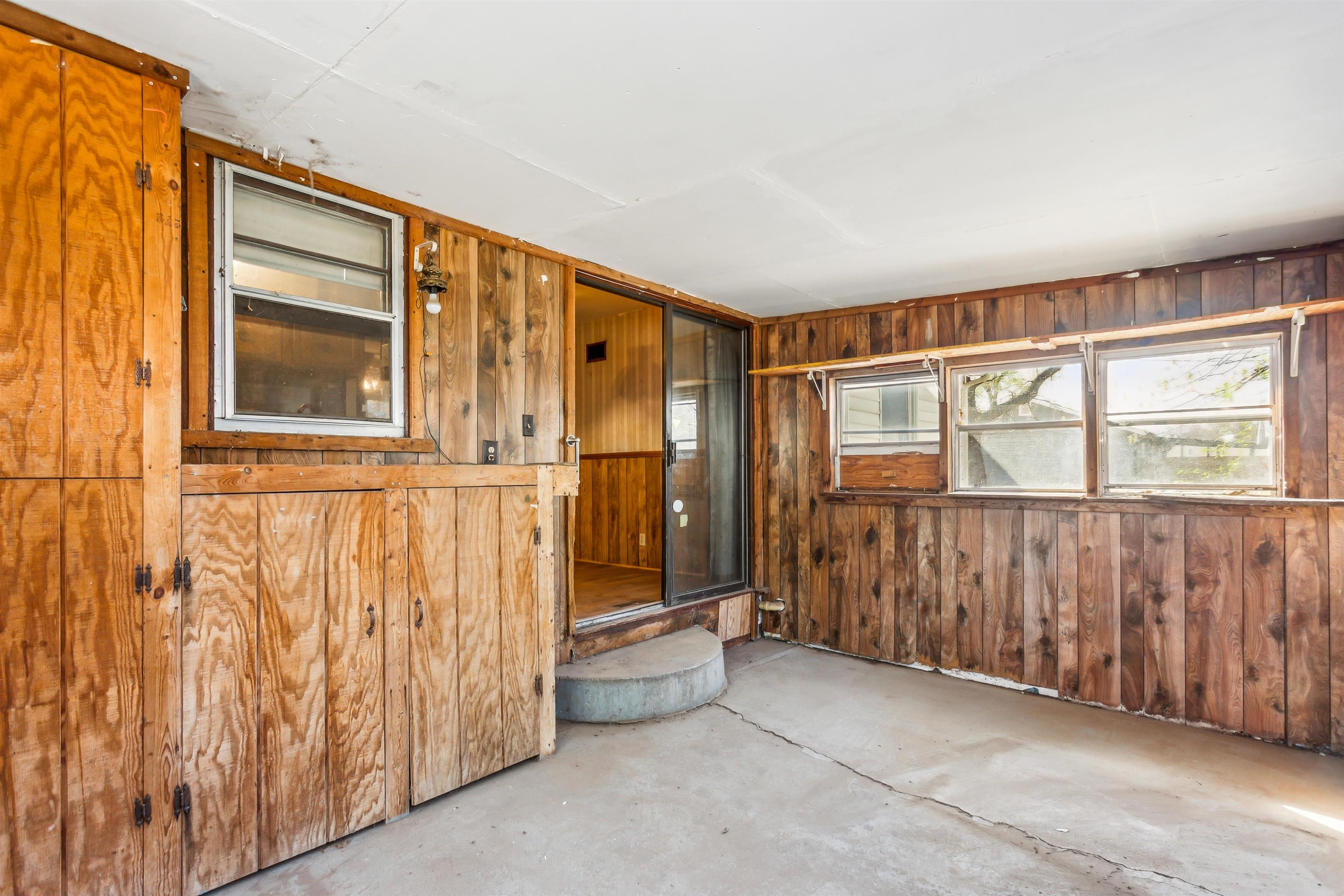 2643 N Meridan Property Photo 22