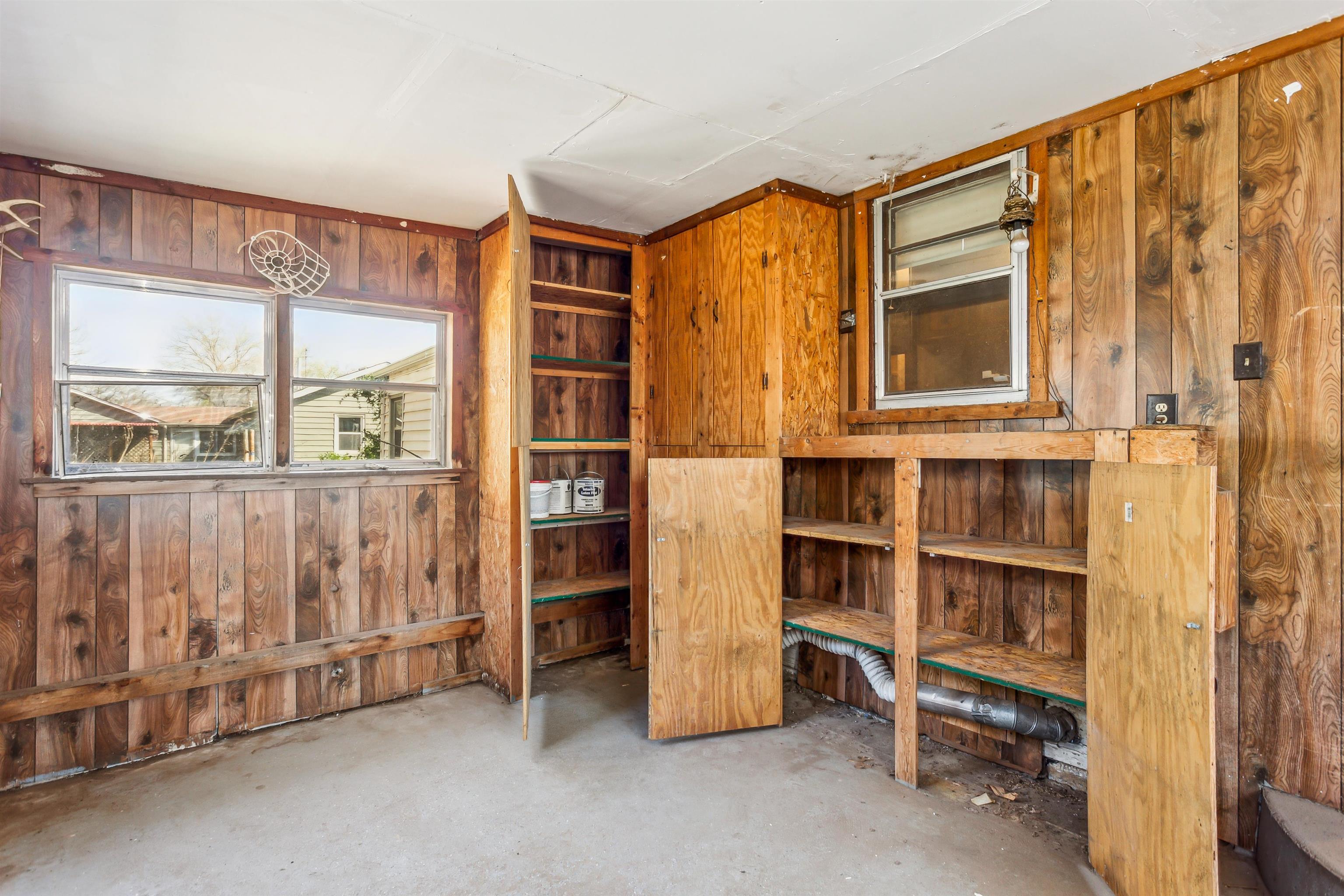 2643 N Meridan Property Photo 23