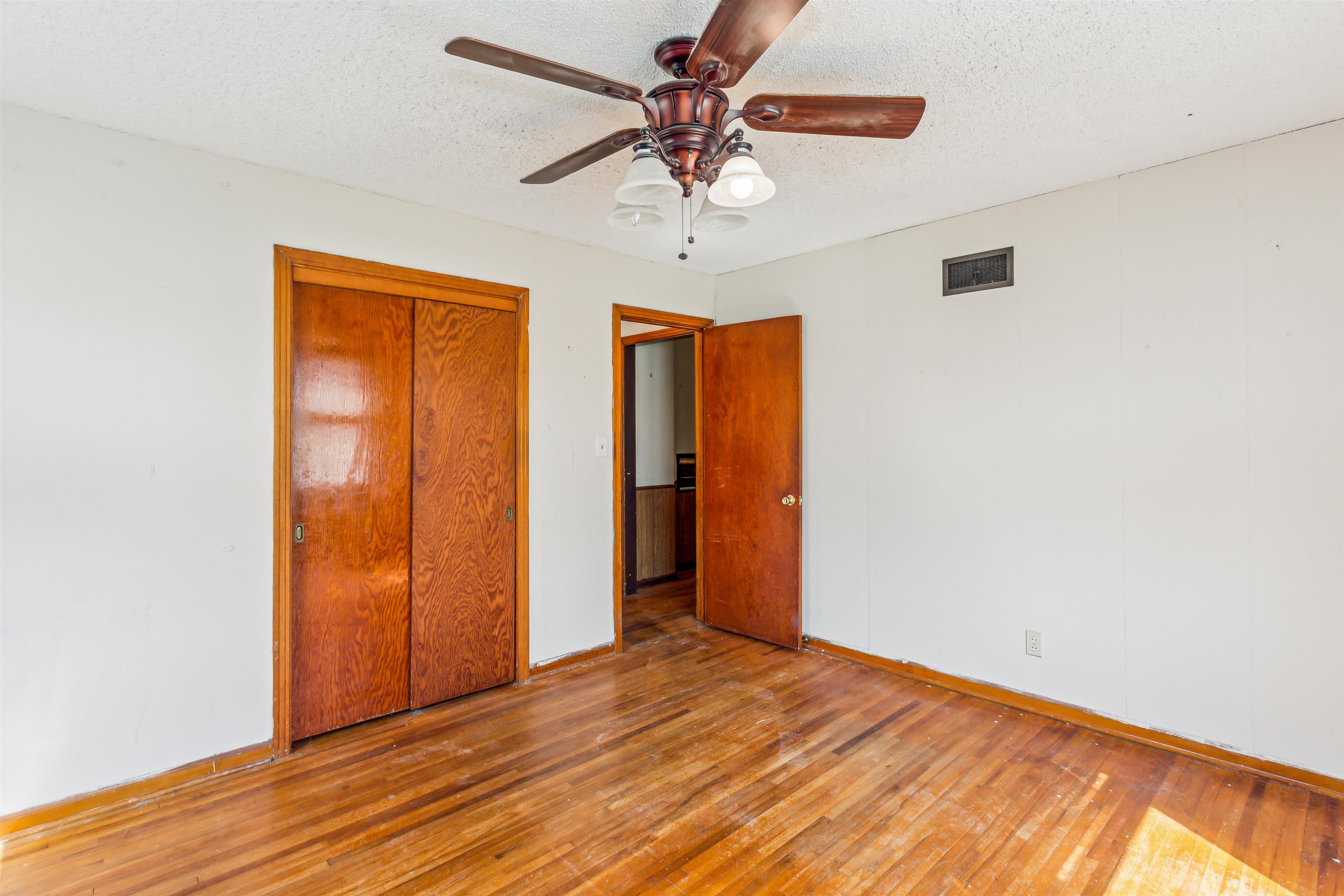 2643 N Meridan Property Photo 25