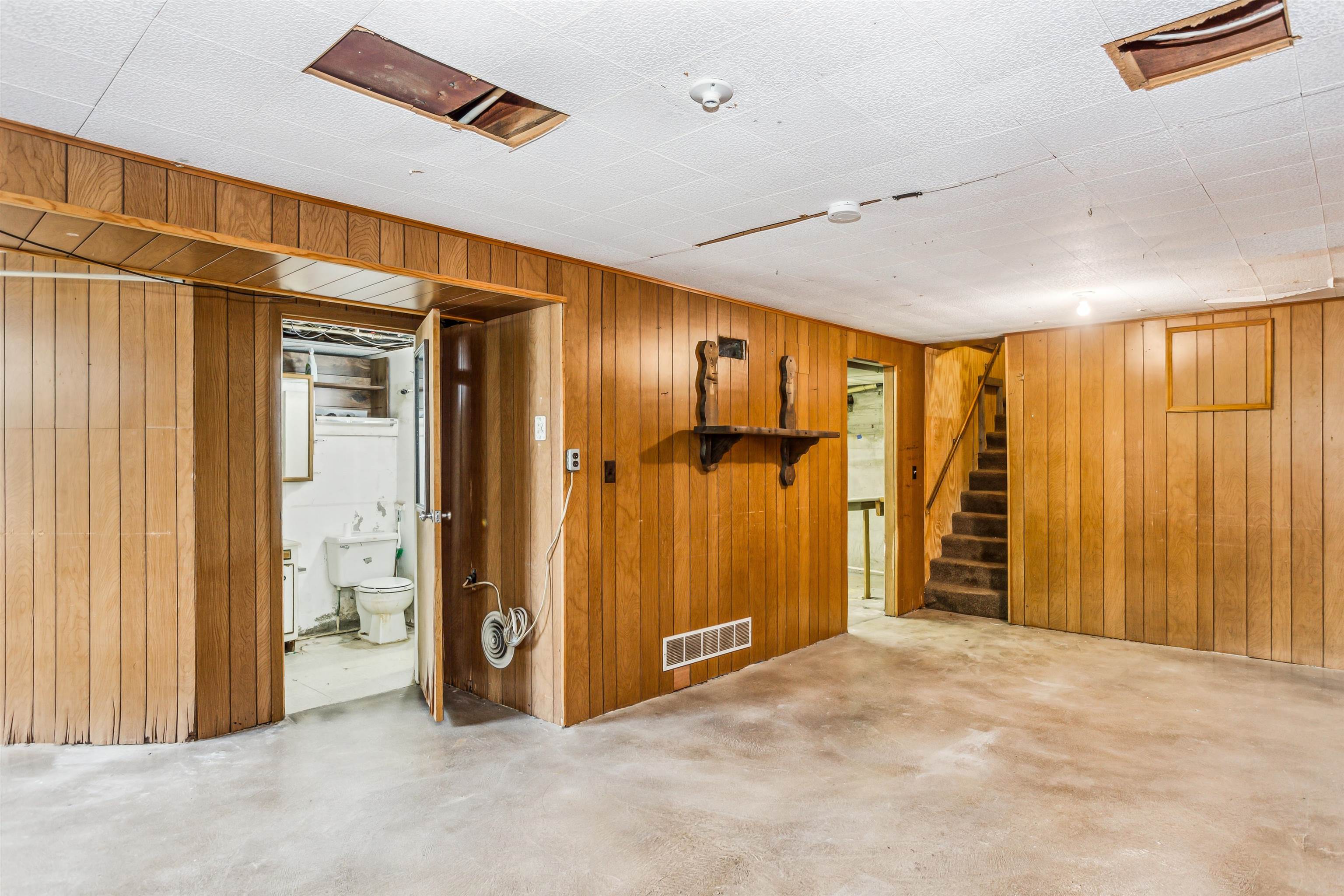 2643 N Meridan Property Photo 32