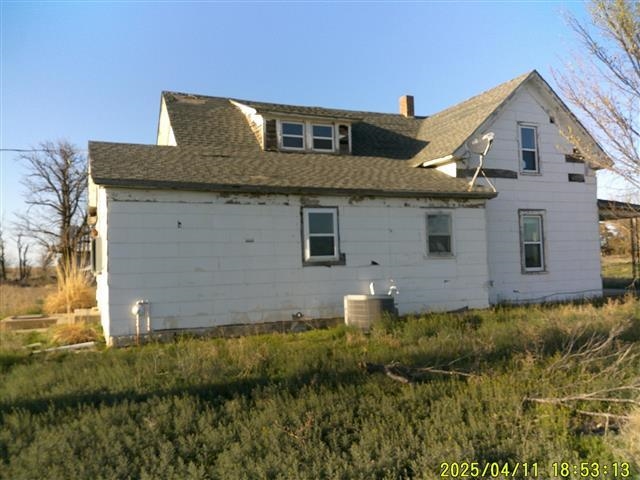 18425 Shoreline Rd Property Photo 4
