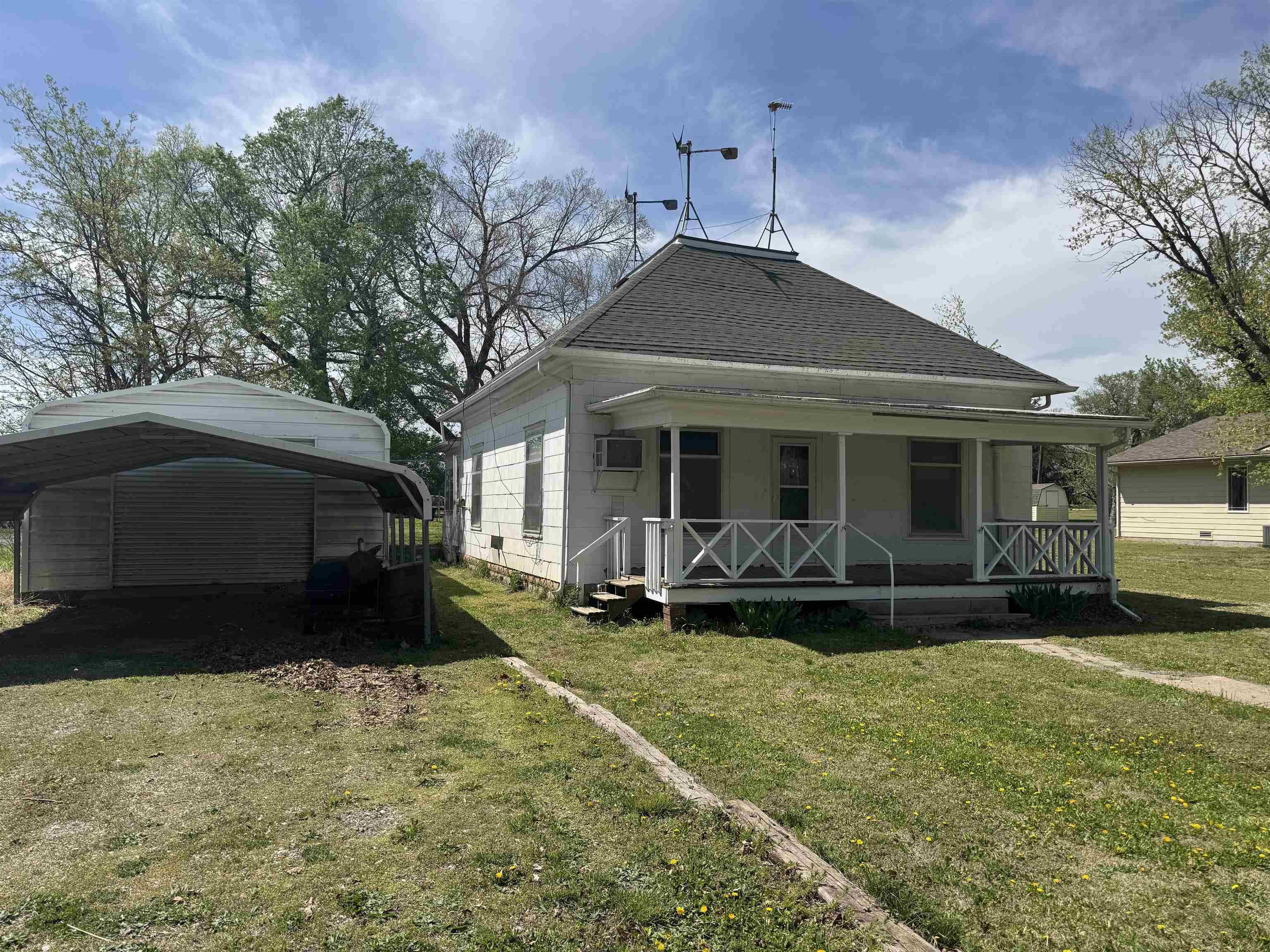 309 N Main St Property Photo