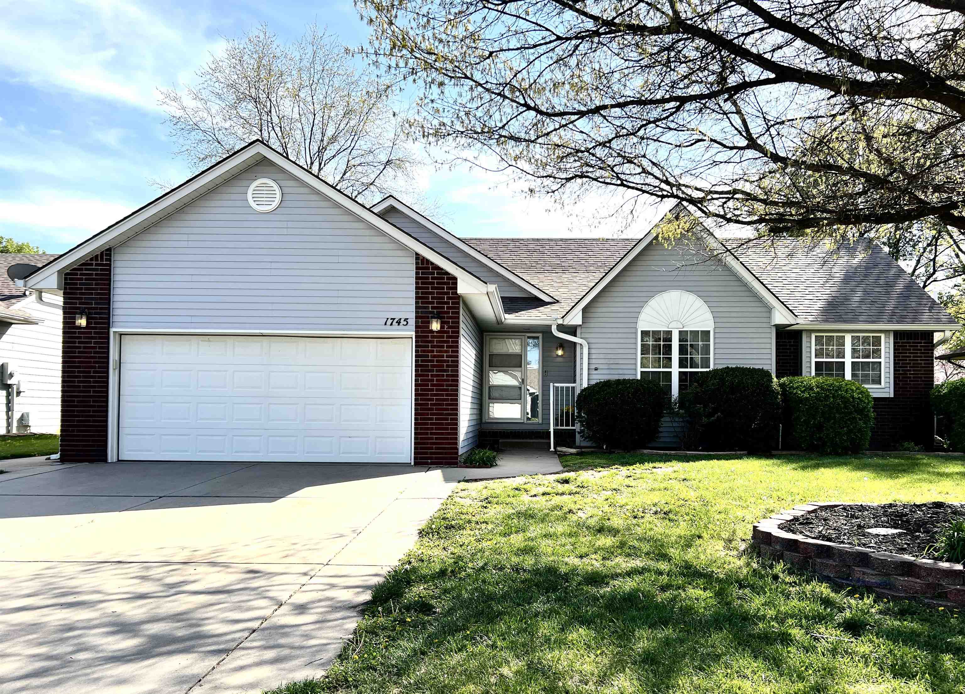 1745 Ryan Ct. Property Photo
