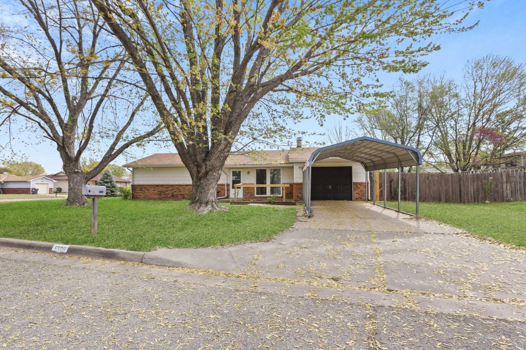 Ruth Clark Real Estate Listings Main Image