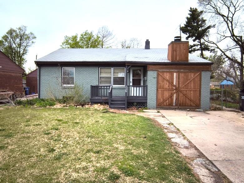 1801 S Woodlawn Blvd Property Photo