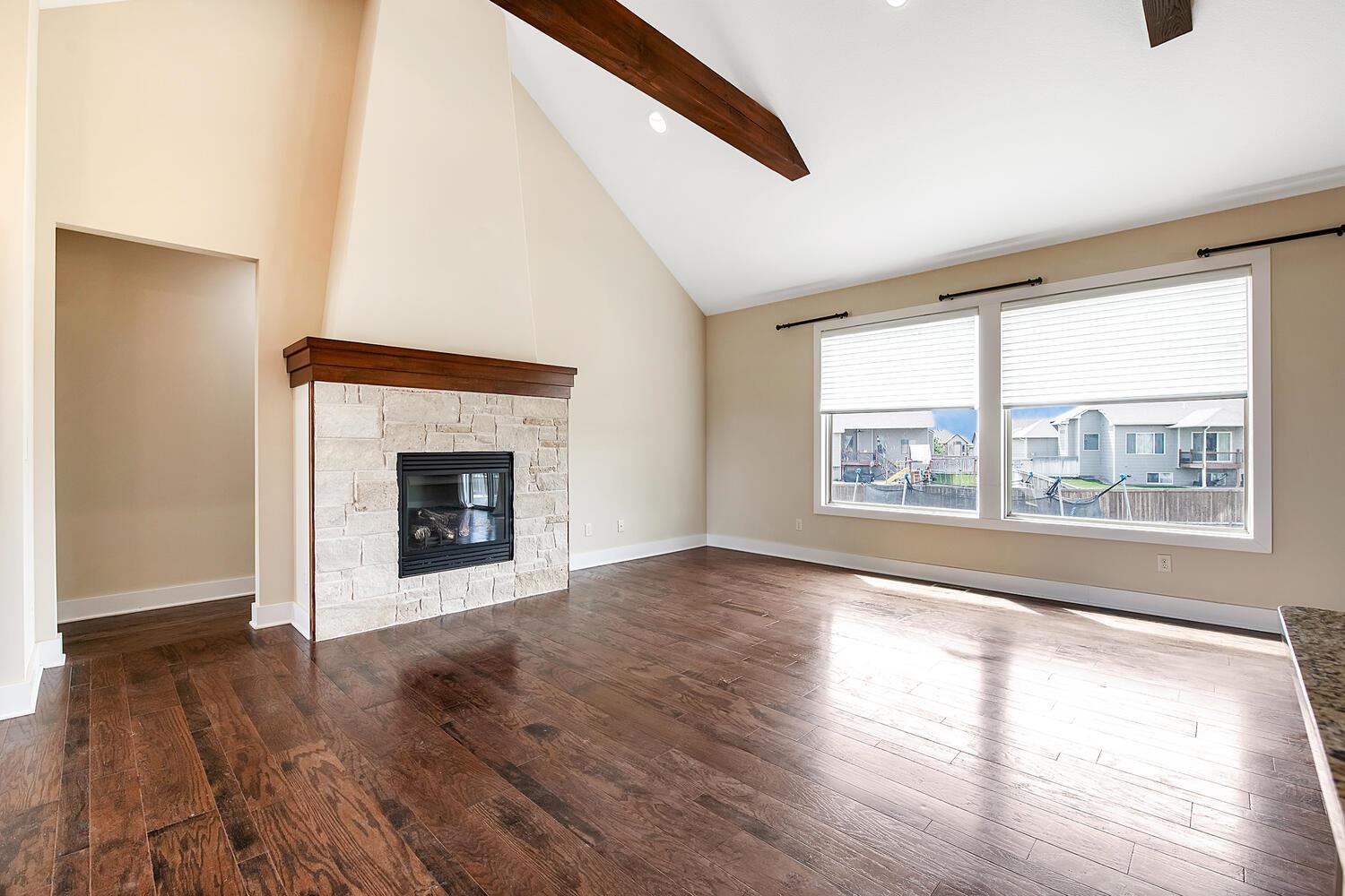 2351 N Sandstone St Property Photo 7