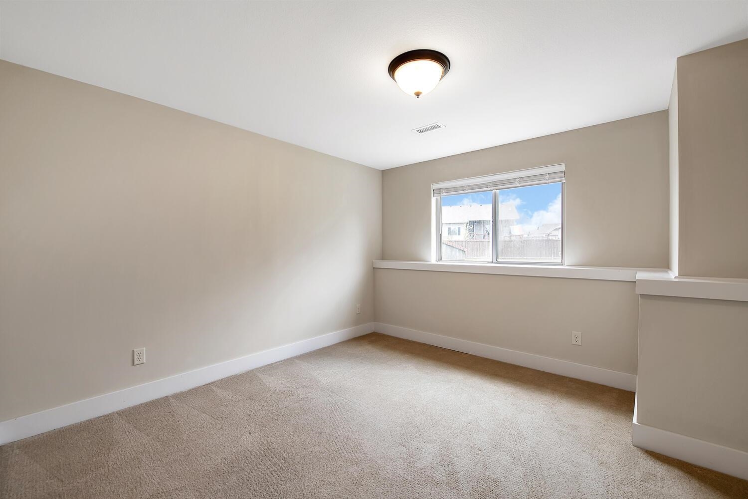 2351 N Sandstone St Property Photo 24