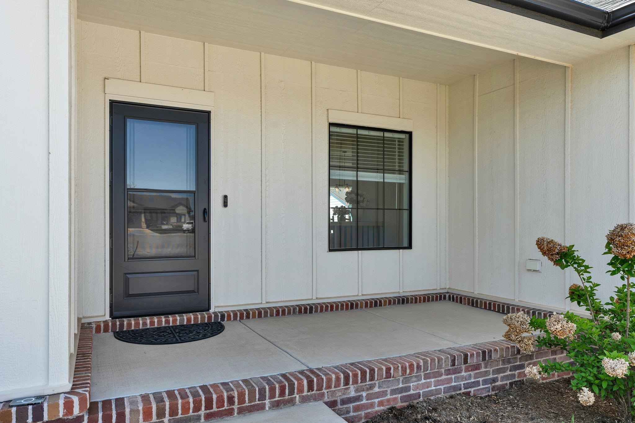 8364 W Kackley Ct Property Photo 3