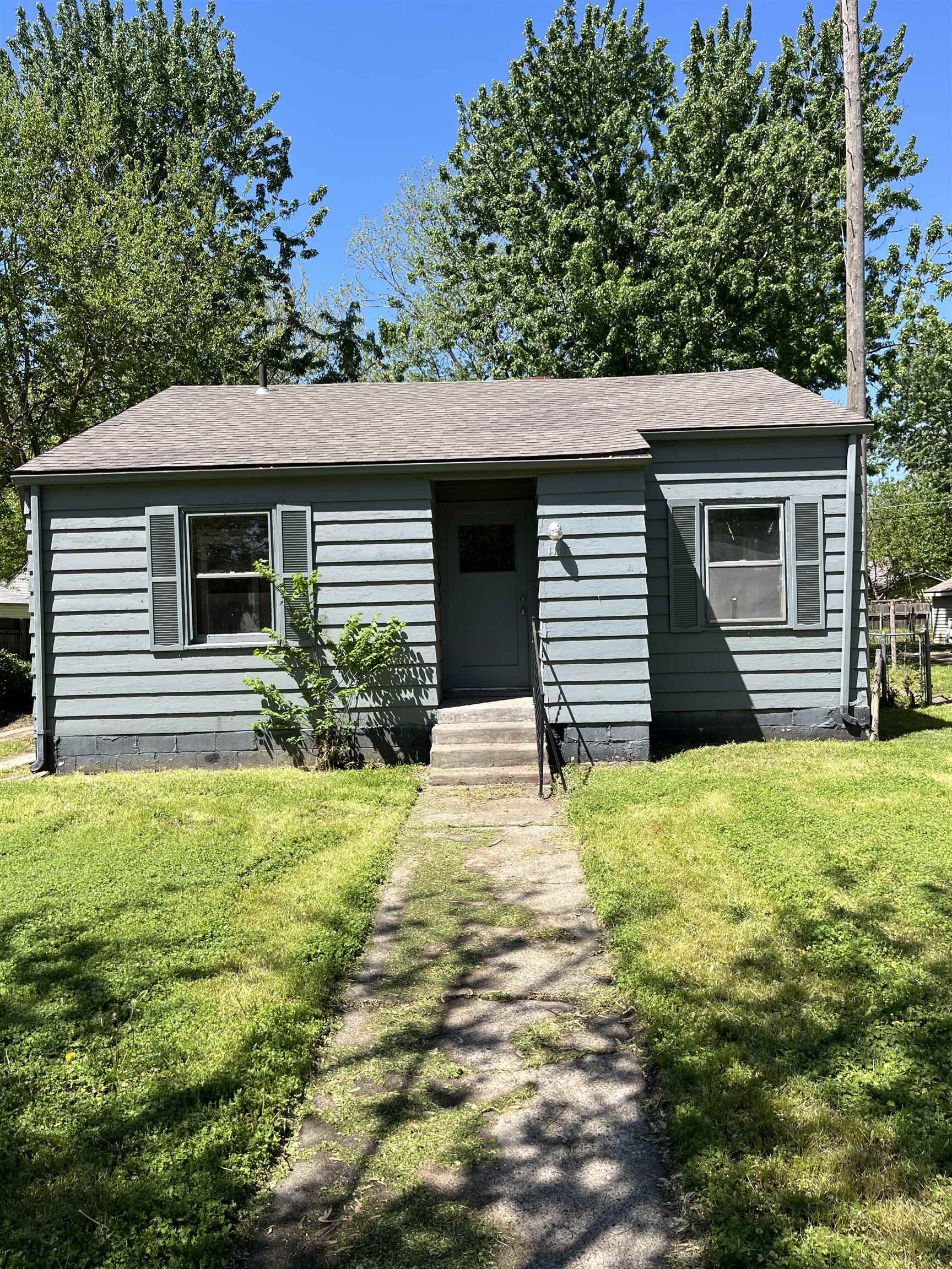 Roosevelt Real Estate Listings Main Image