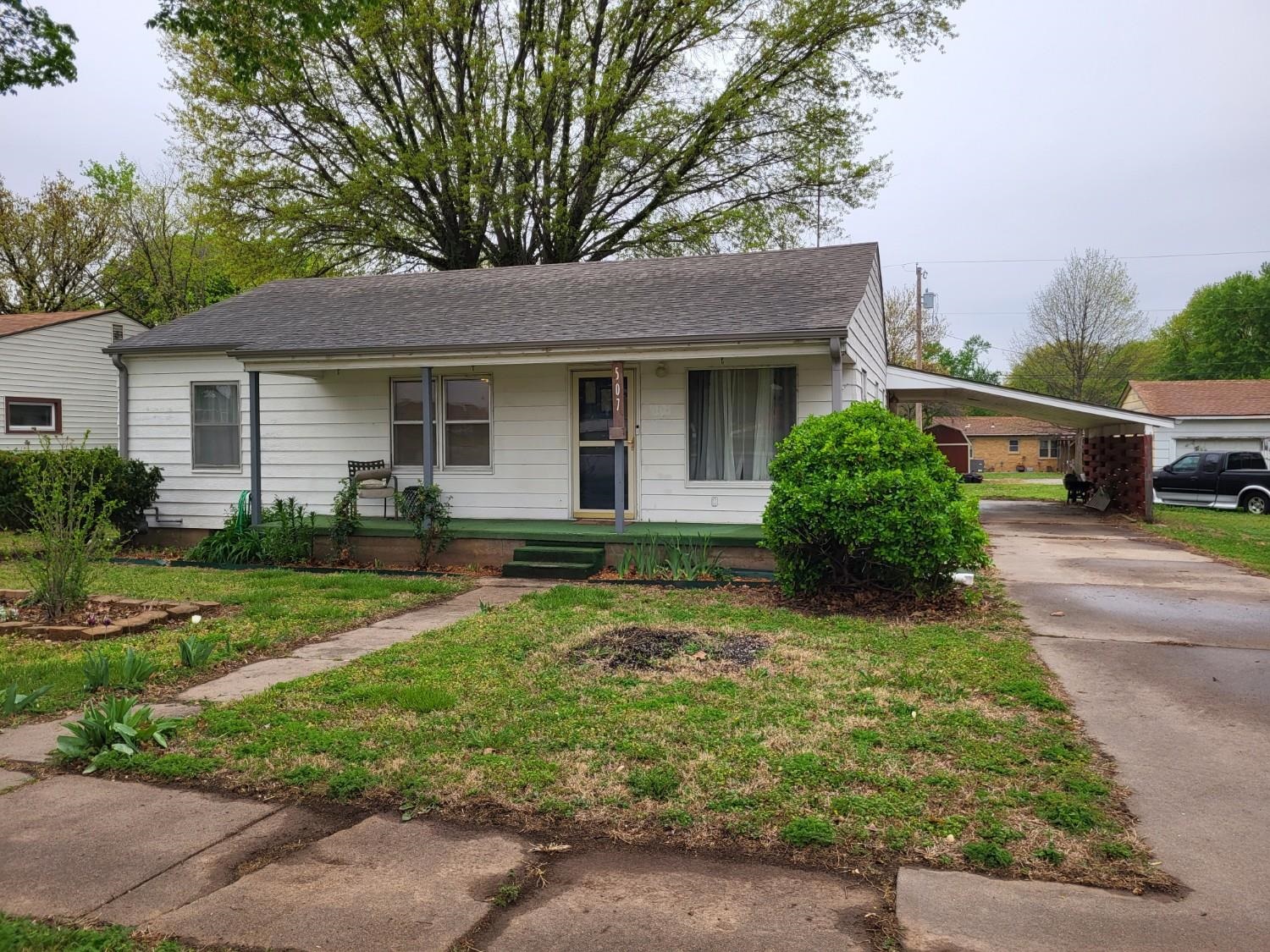 Oxford Real Estate Listings Main Image