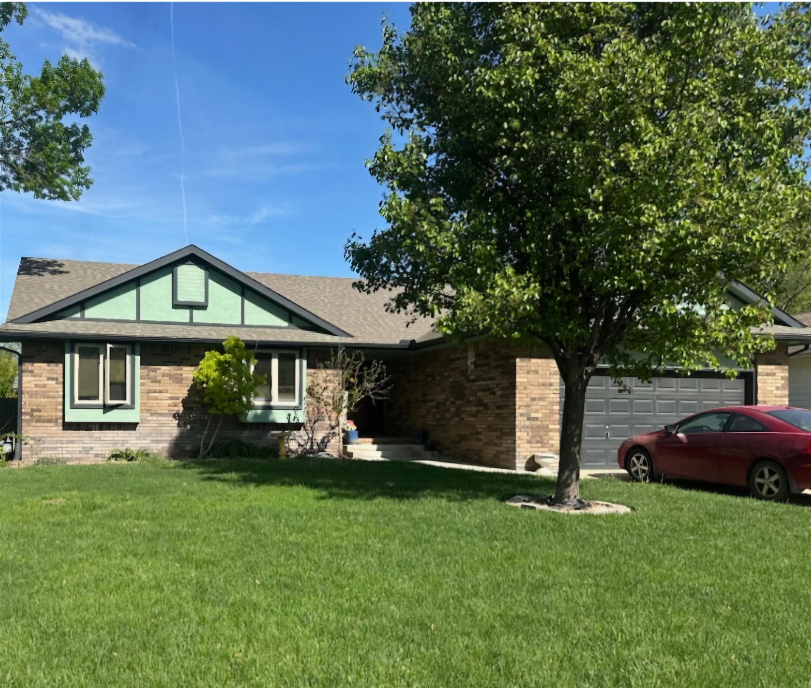 524 N Milstead Property Photo 1
