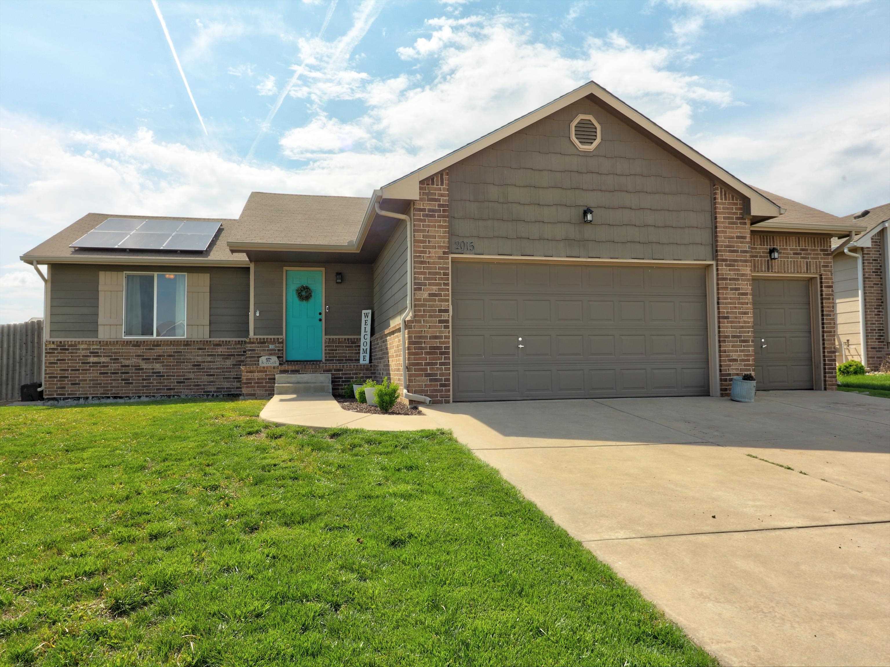 2015 S Poplar St Property Photo