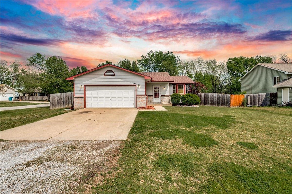 Rose Hill Real Estate Listings Main Image