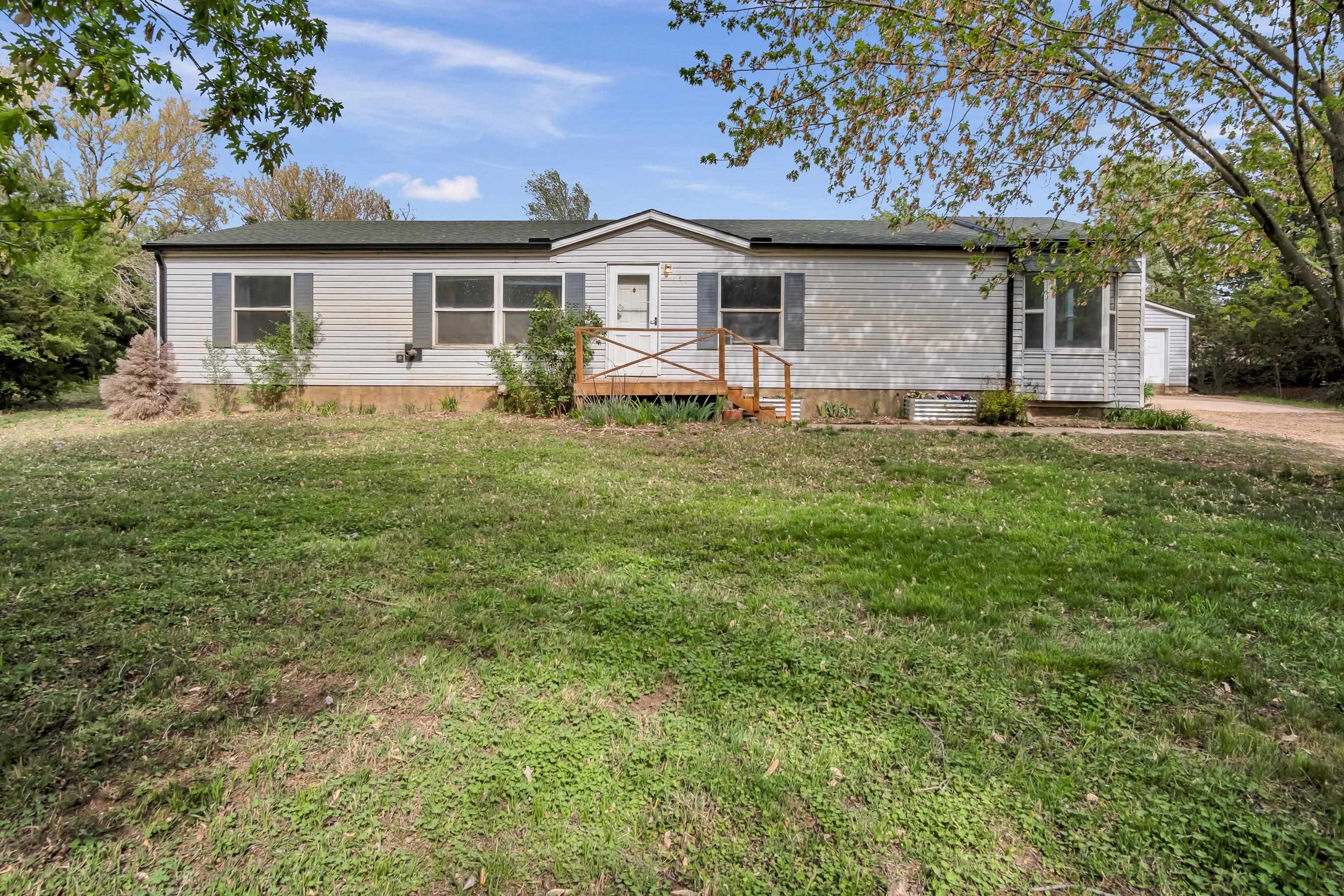 1506 N River Park Rd Property Photo